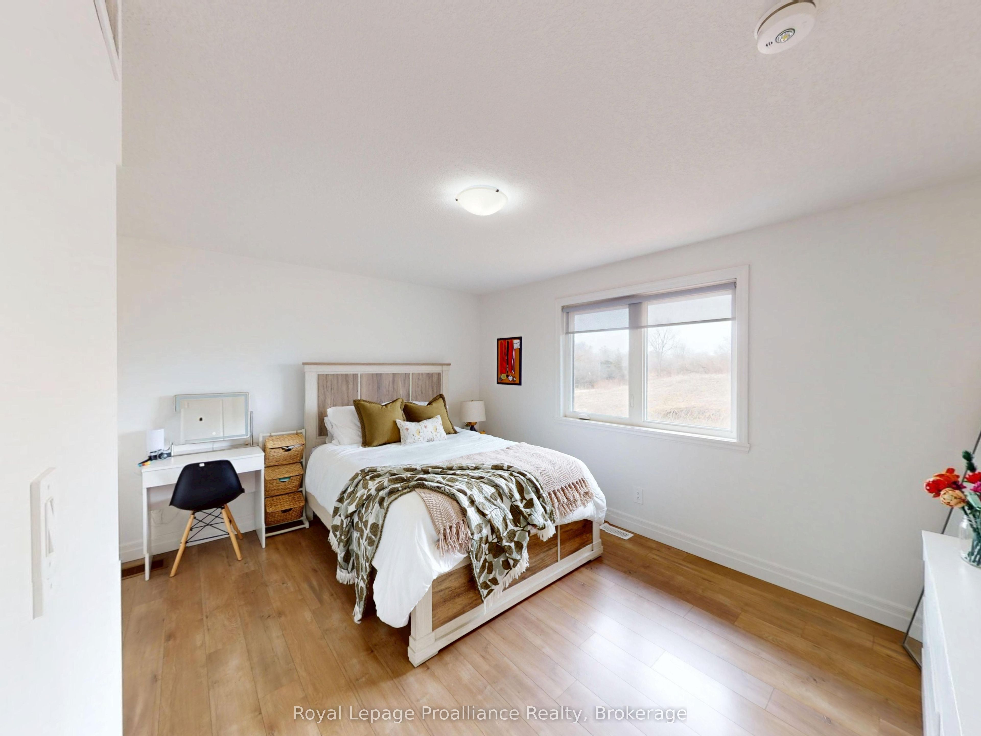 55 Lanark Drive Property Photo 24