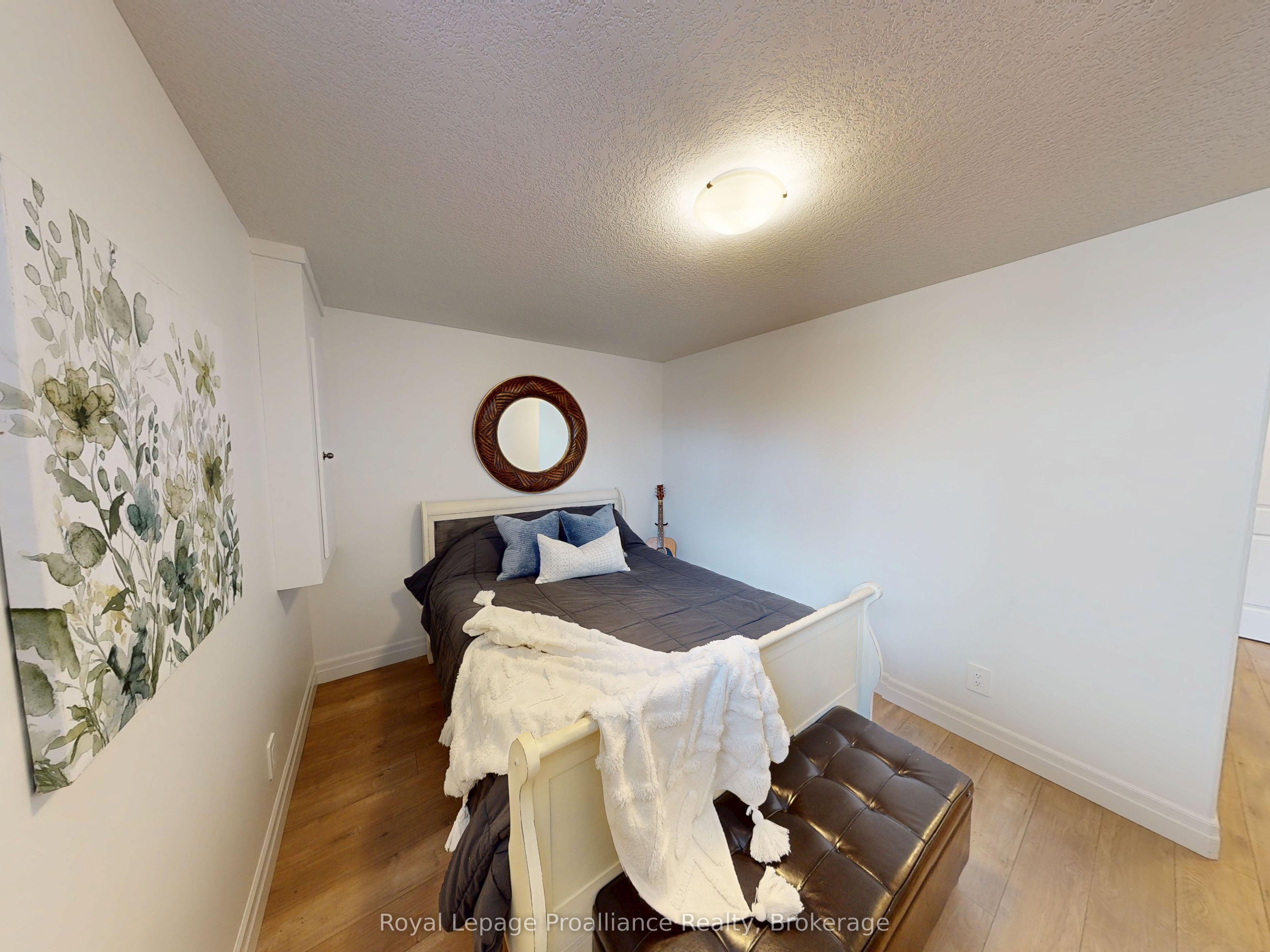 55 Lanark Drive Property Photo 29