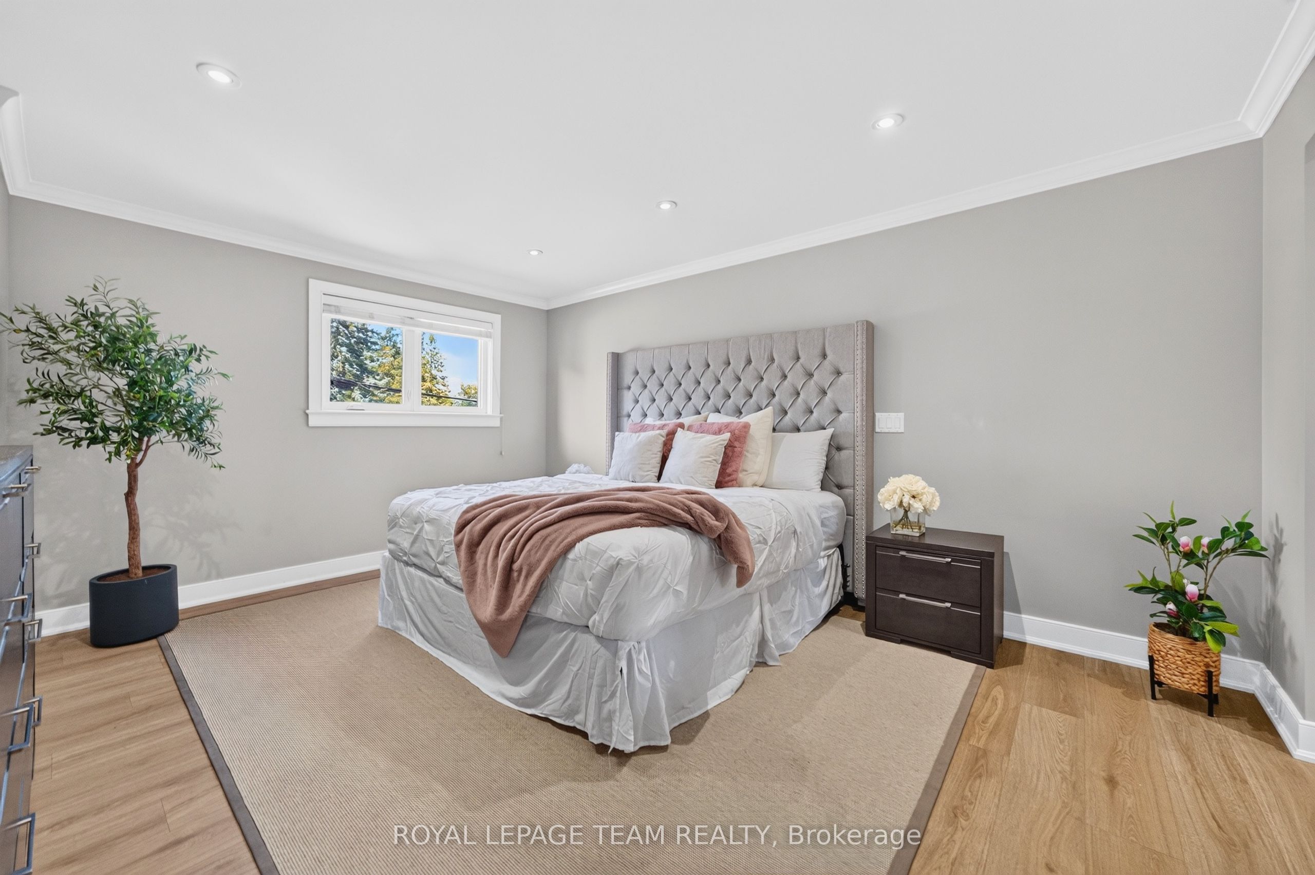 105 Brae Crescent Property Photo 23