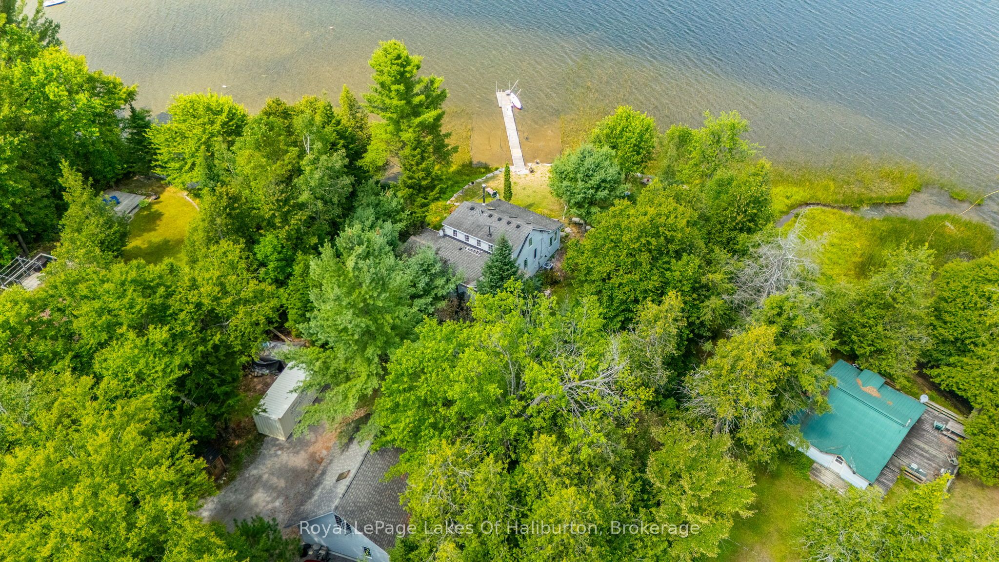 1049 Ninatigo Lane Property Photo 1