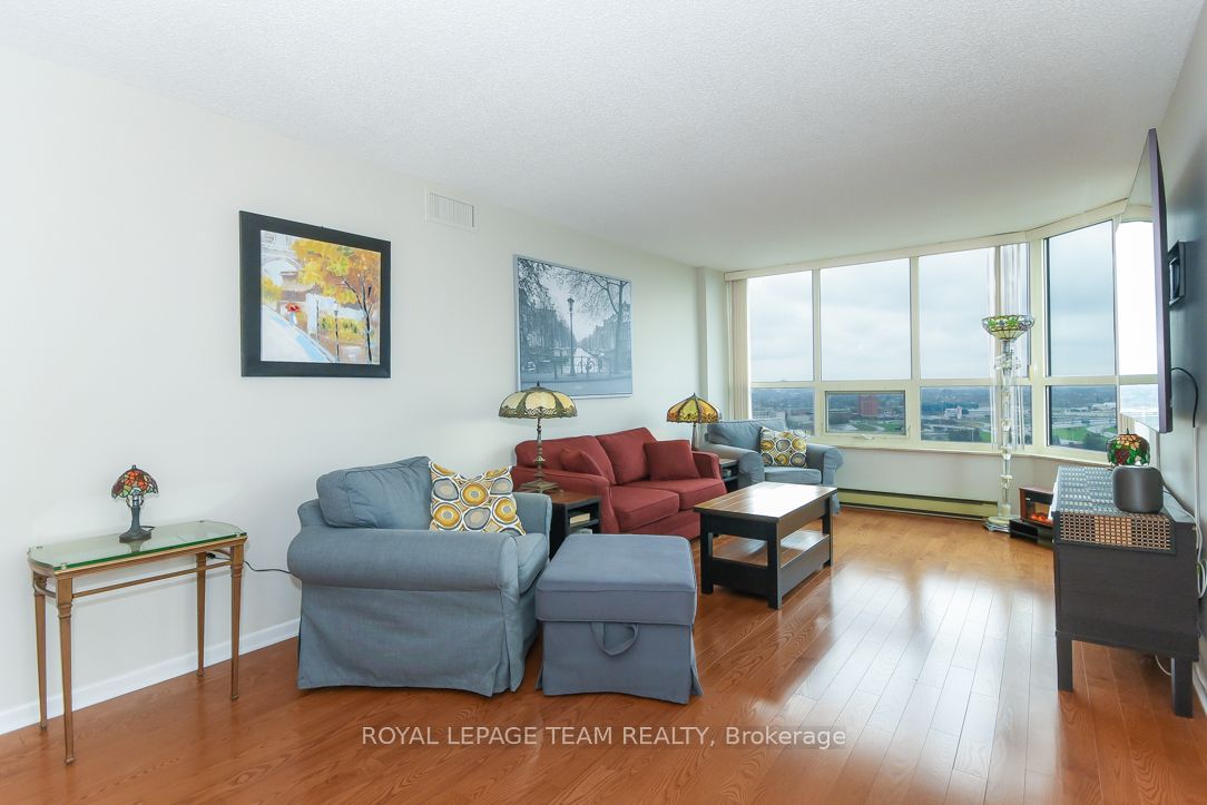 1510 Riverside Drive 2504 Property Photo 18