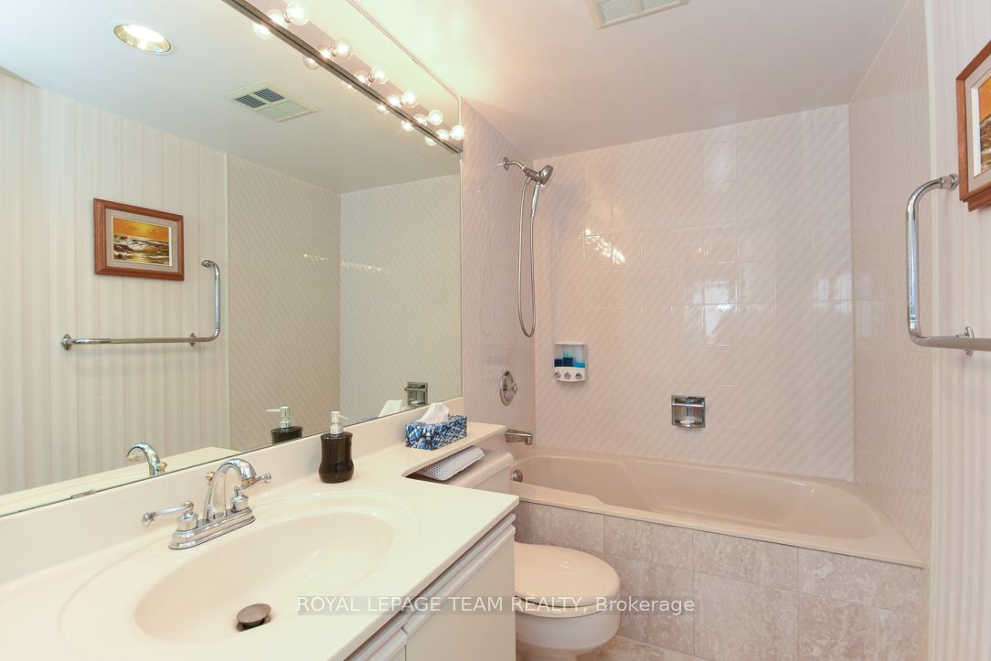 1510 Riverside Drive 2504 Property Photo 27