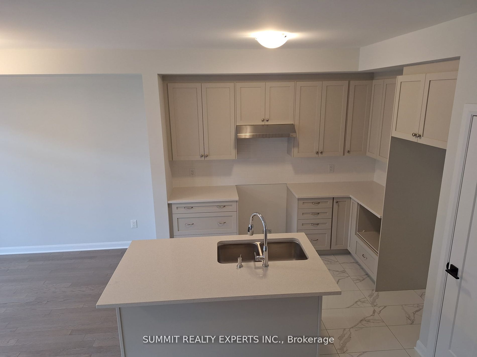 64 Osler Street Property Photo 5