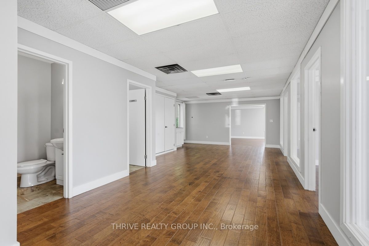 426 Third Street Upper Property Photo 6