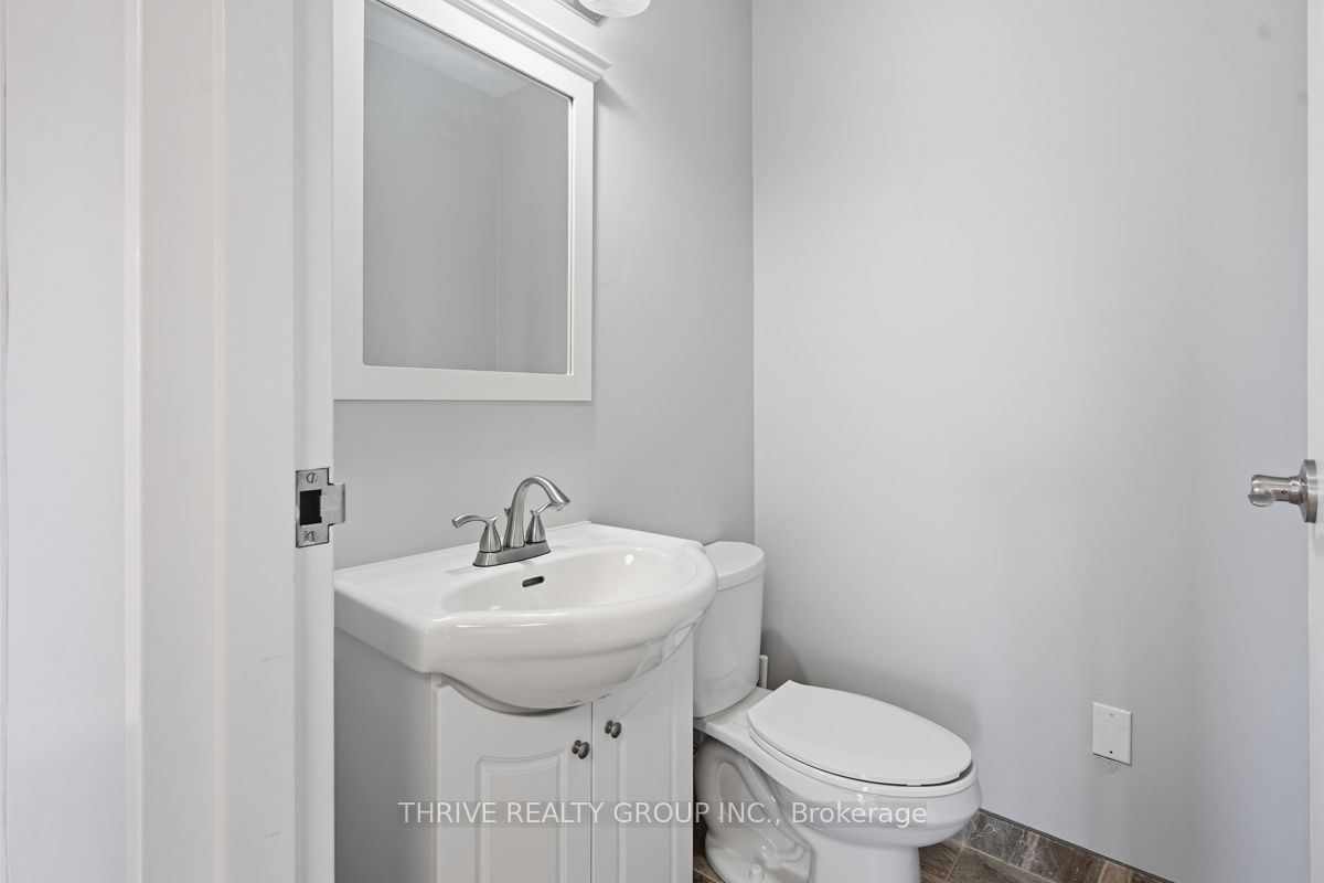 426 Third Street Upper Property Photo 18