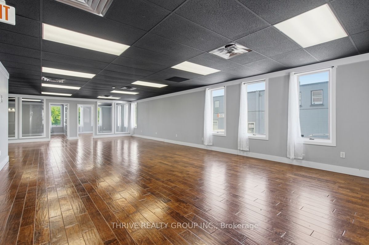 426 Third Street Main Property Photo 4