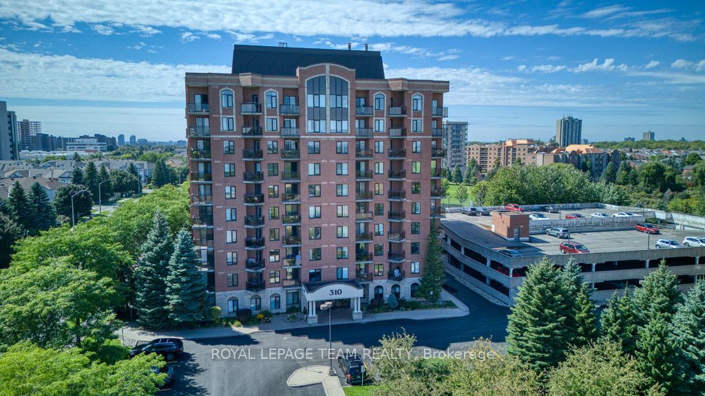 310 Central Park Drive 2h Property Photo 1