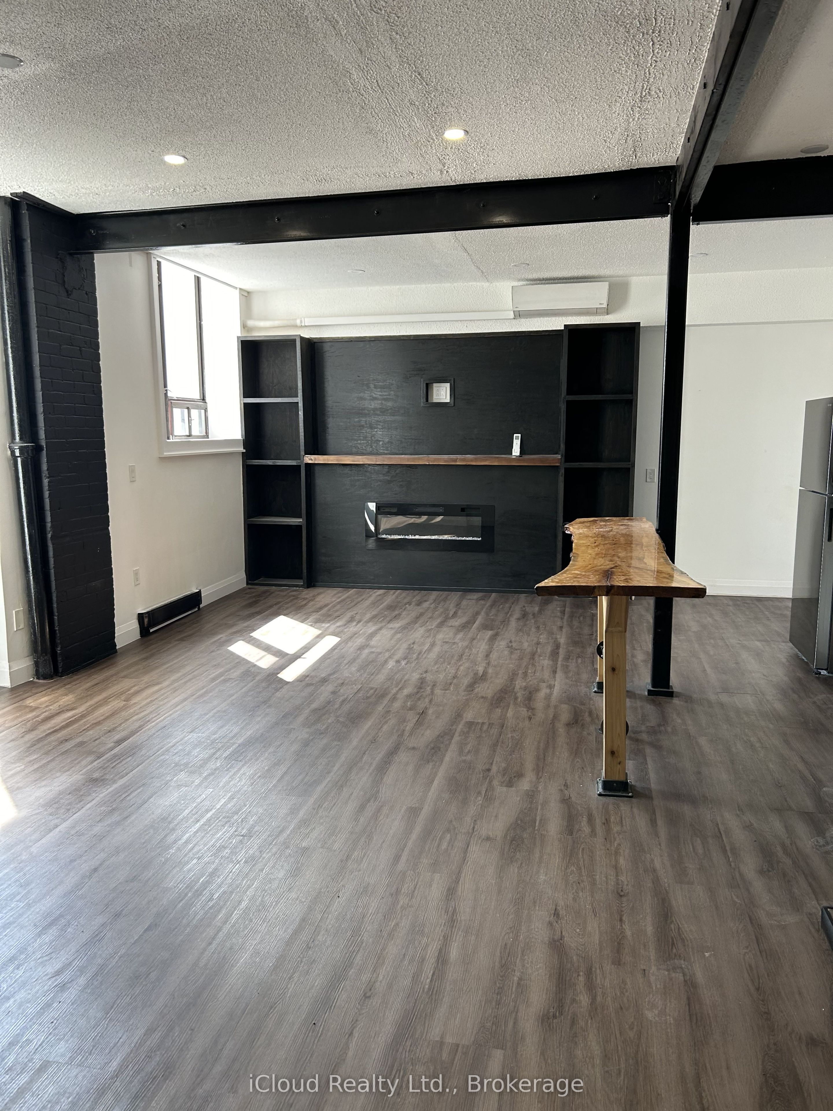 7 Foundry Street 12 Property Photo 2