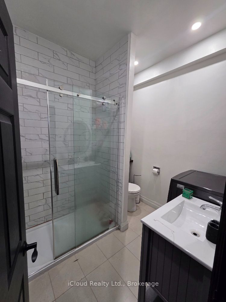 7 Foundry Street 12 Property Photo 9