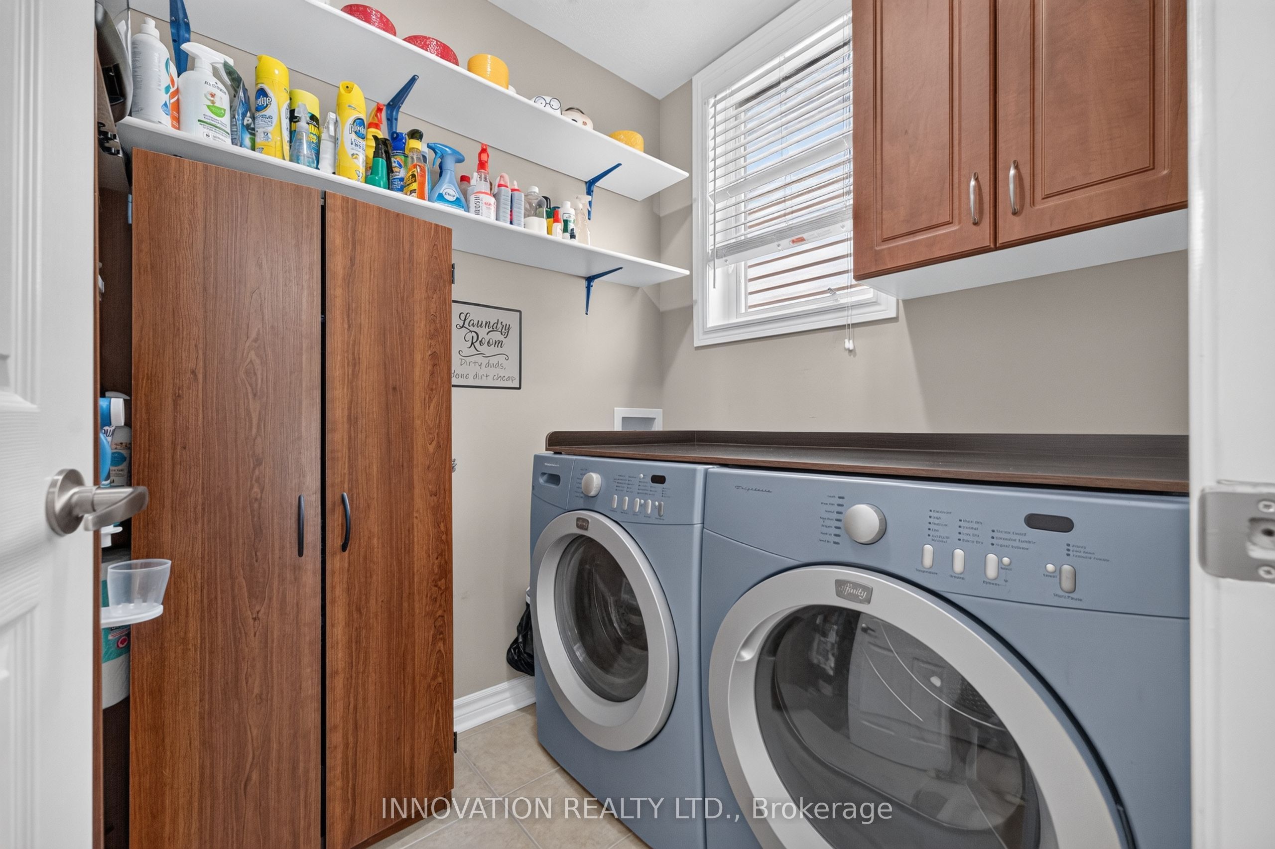 545 Rosehill Avenue Property Photo 8
