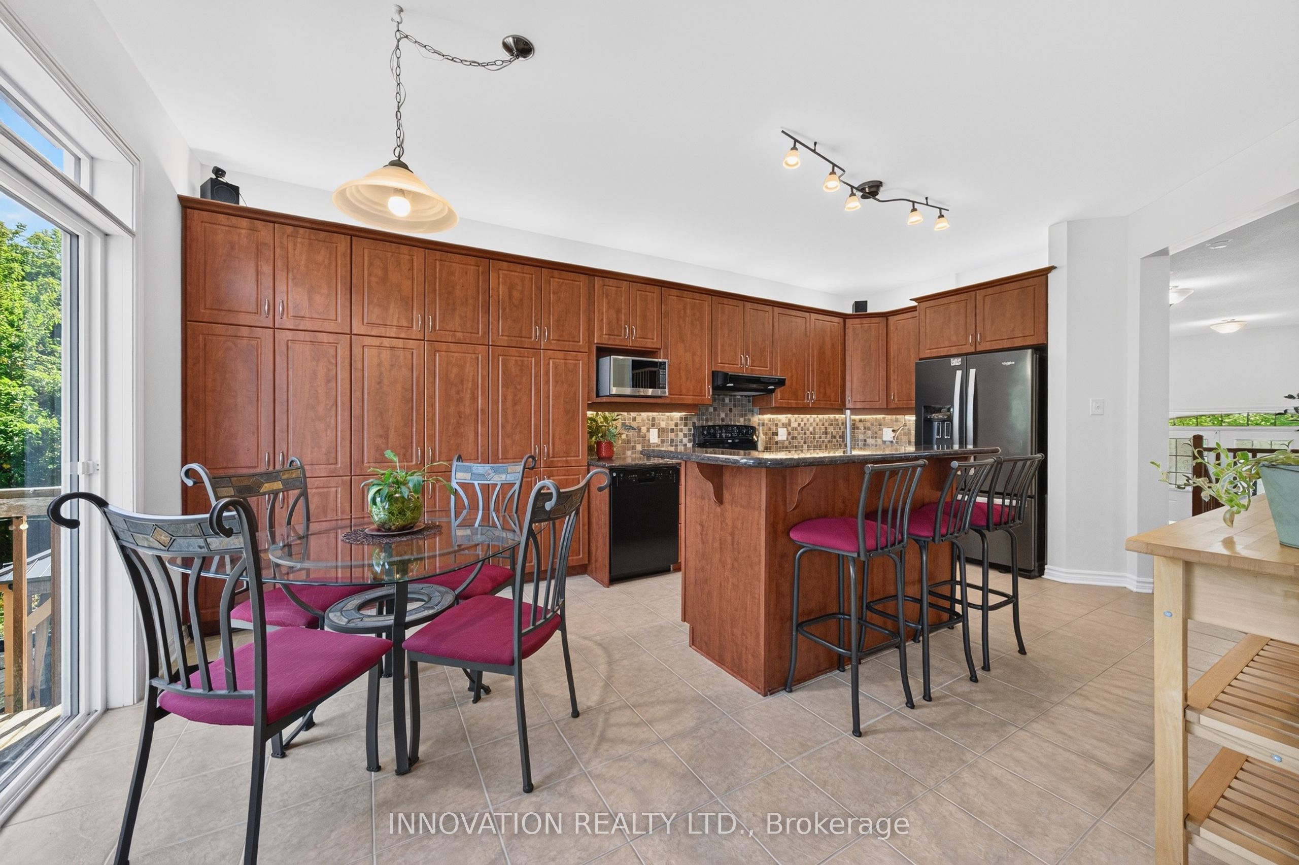 545 Rosehill Avenue Property Photo 11