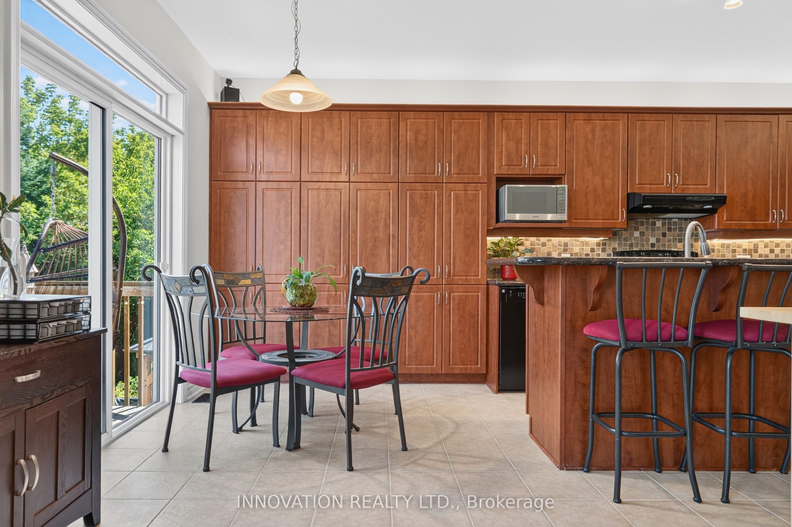 545 Rosehill Avenue Property Photo 13