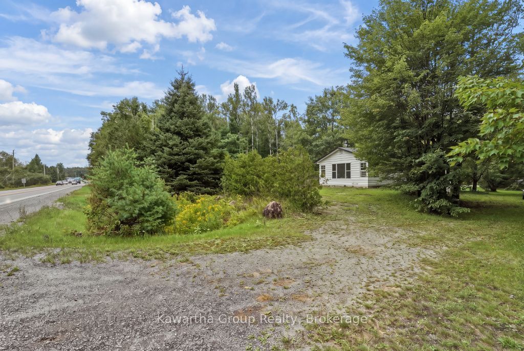 15 Cameron Road Property Photo 10