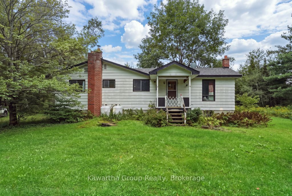 15 Cameron Road Property Photo 12