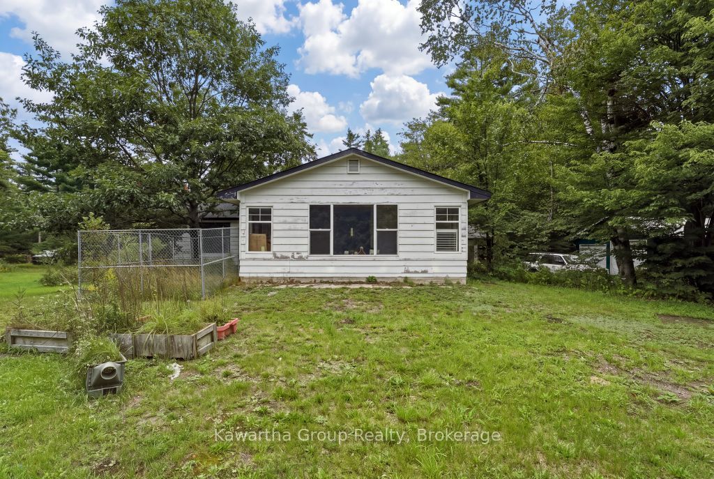 15 Cameron Road Property Photo 14