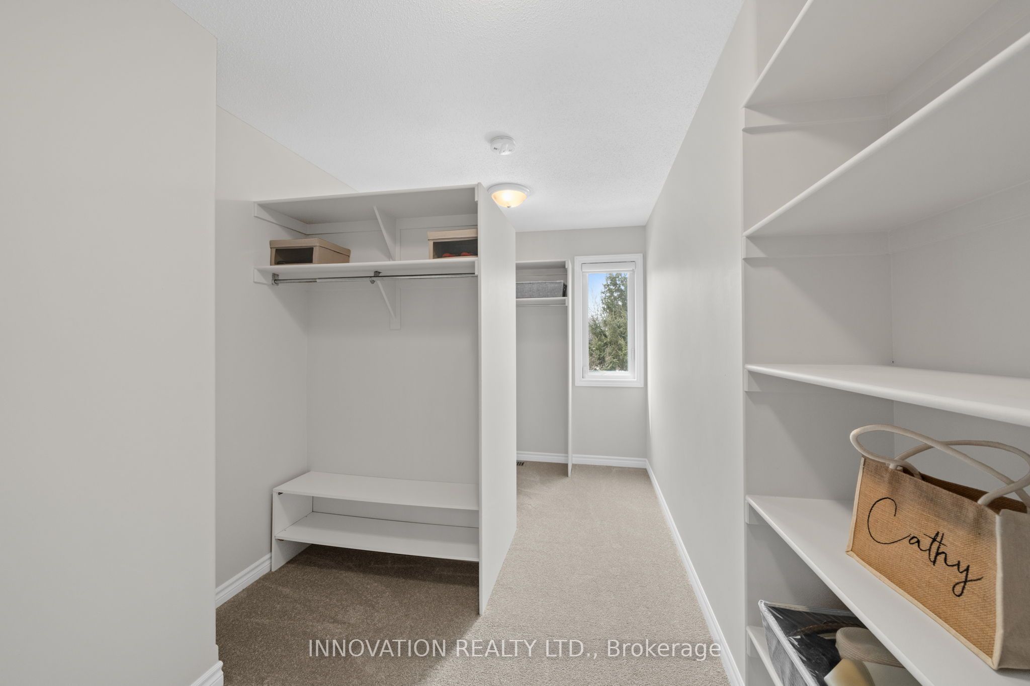 1575 Landel Drive N Property Photo 20