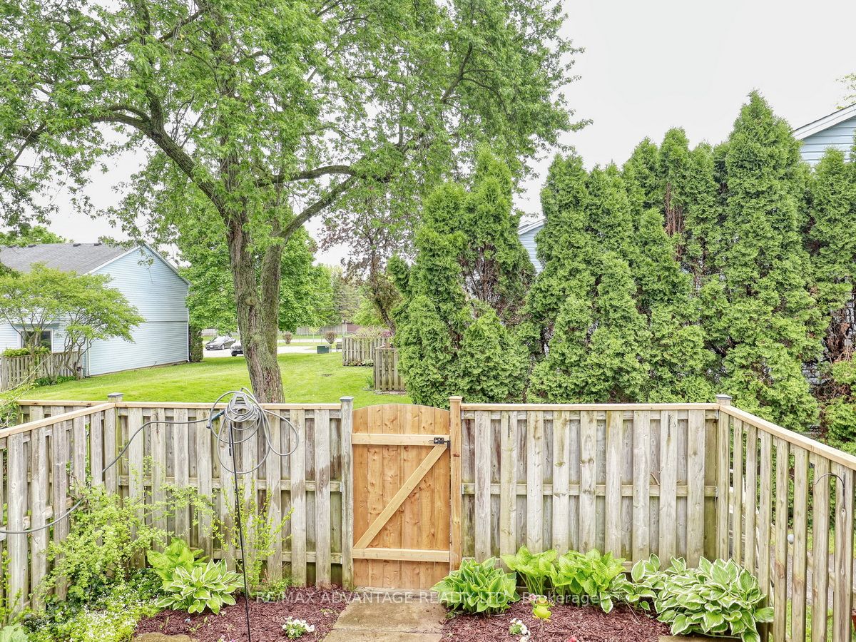 132 Monmore Road Property Photo 44