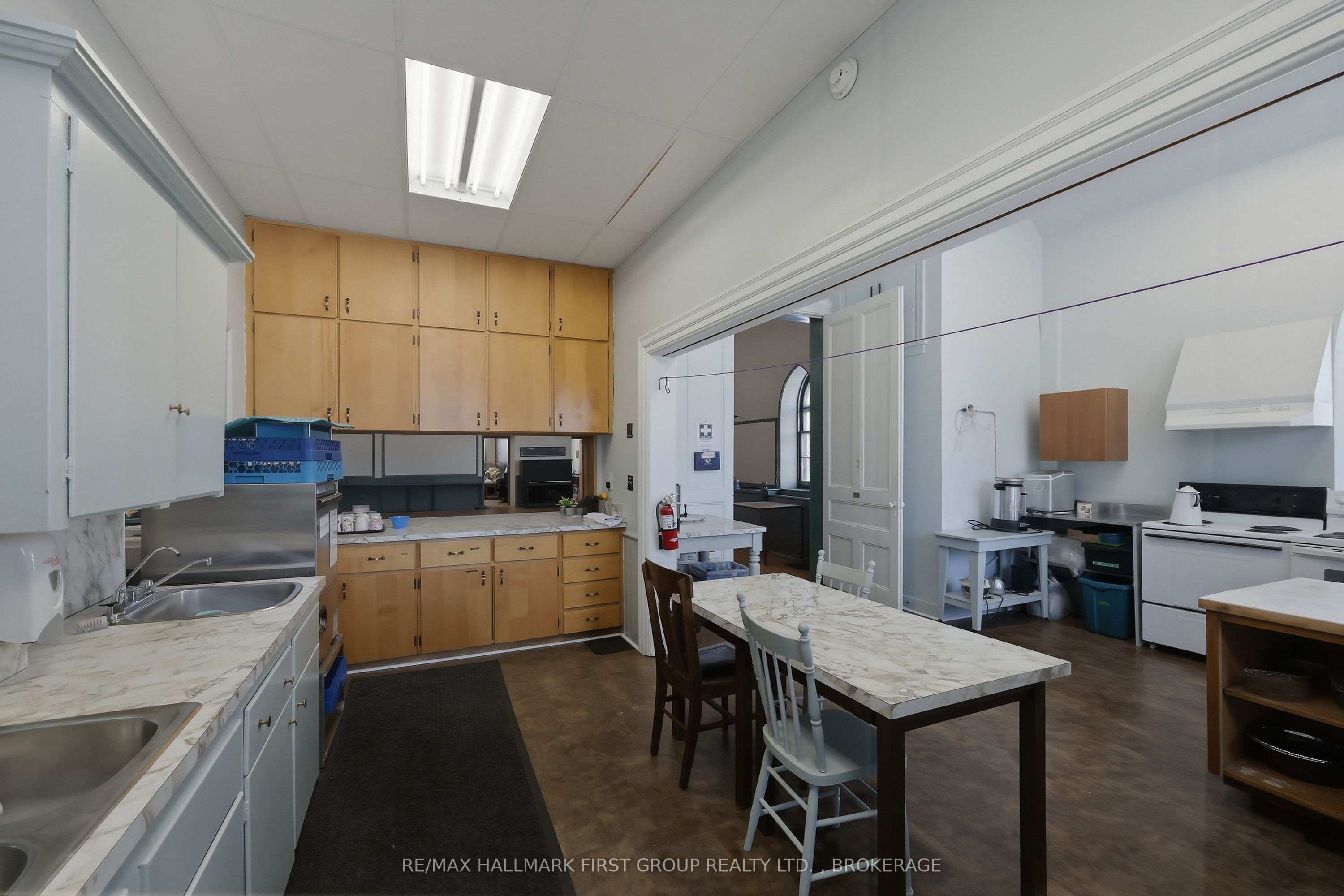 175 Stone Street S Property Photo 27