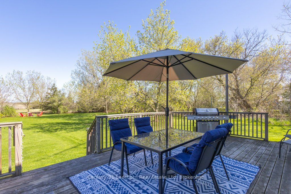 986 Black Road Property Photo 35