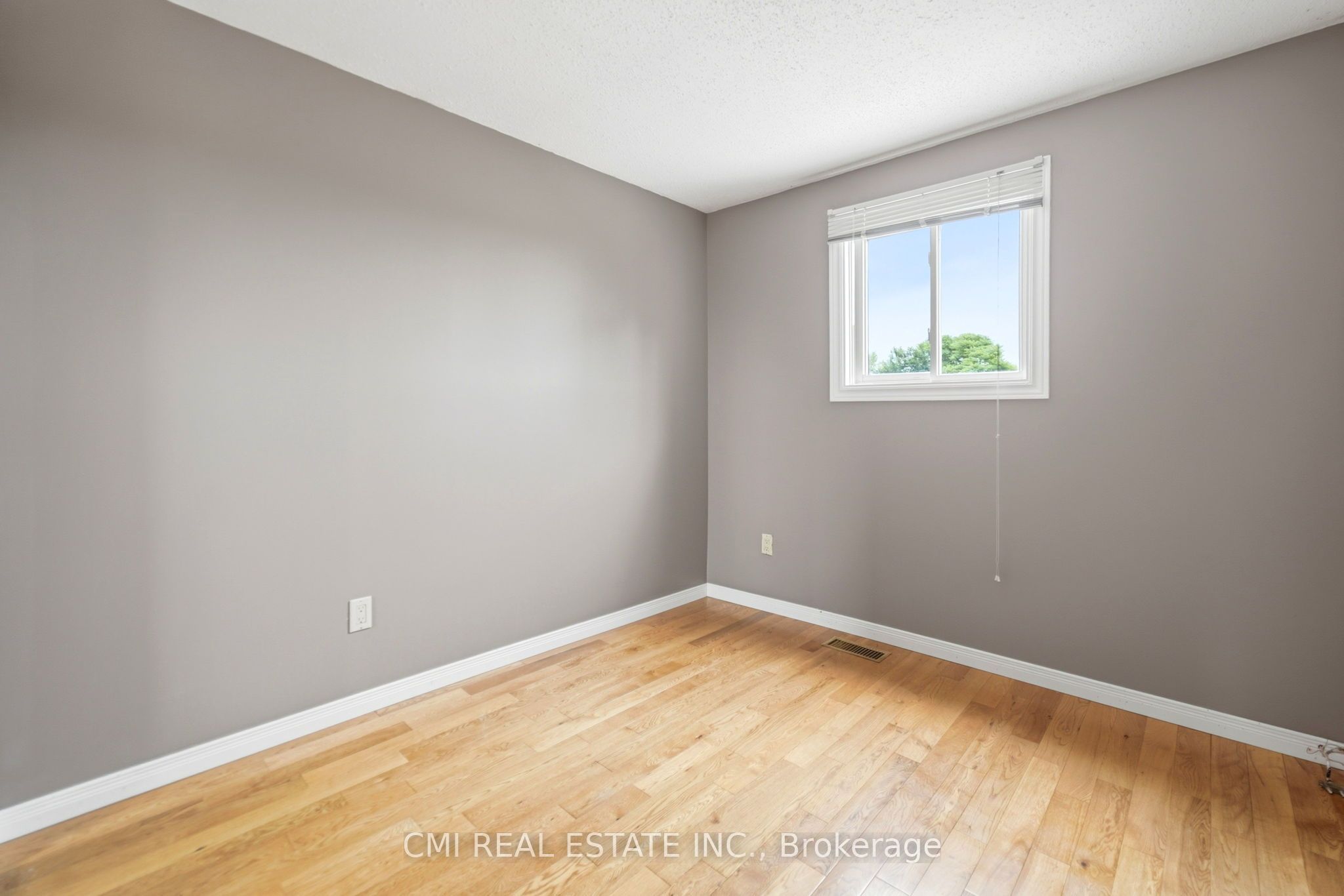 155 Foxhunt Road Property Photo 23