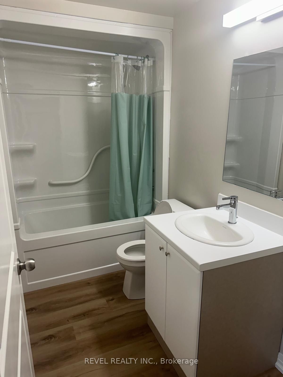 50 Herrick Avenue 306 Property Photo 12