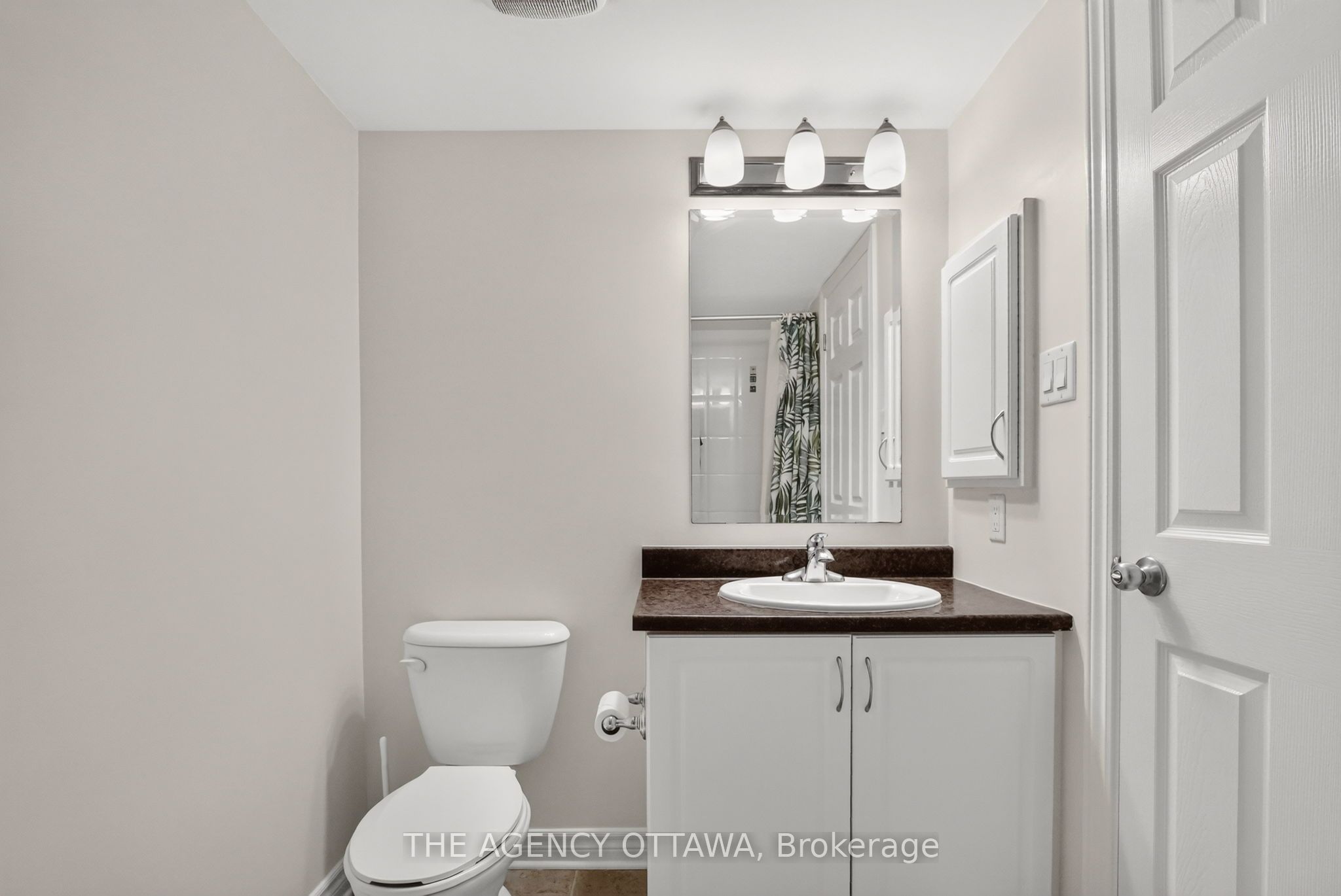 664 Chapman Mills Drive B Property Photo 32