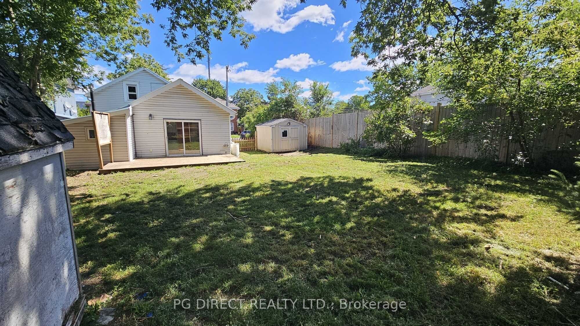 436 Bleecker Avenue Property Photo 11