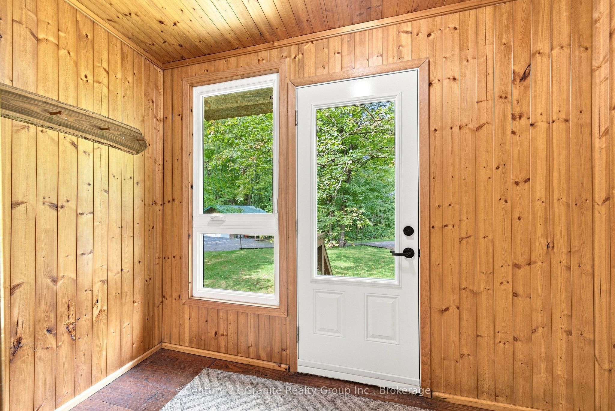 1131 Kanawa Lane Property Photo 4