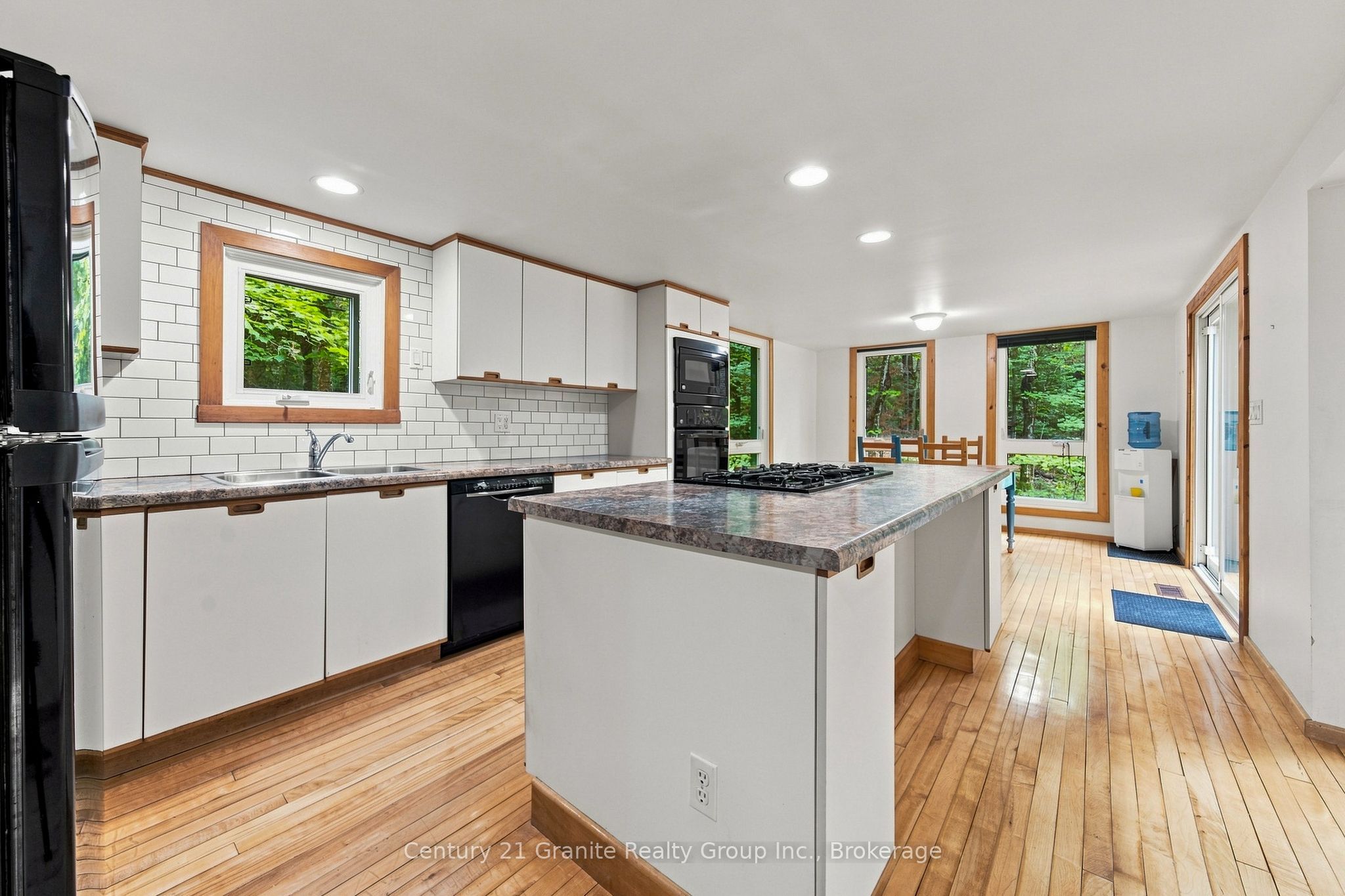 1131 Kanawa Lane Property Photo 5