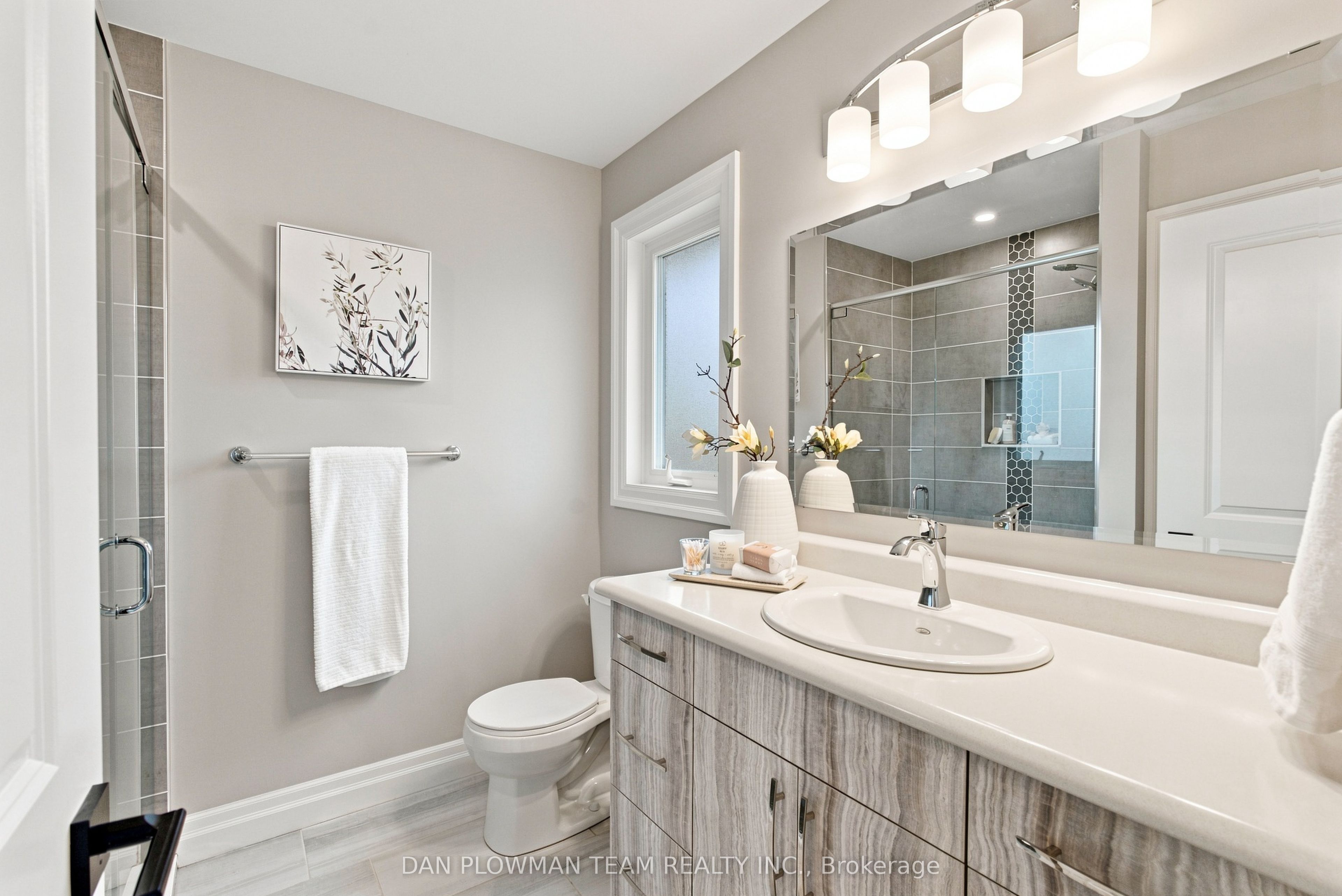 26 Autumn Grove Property Photo 18