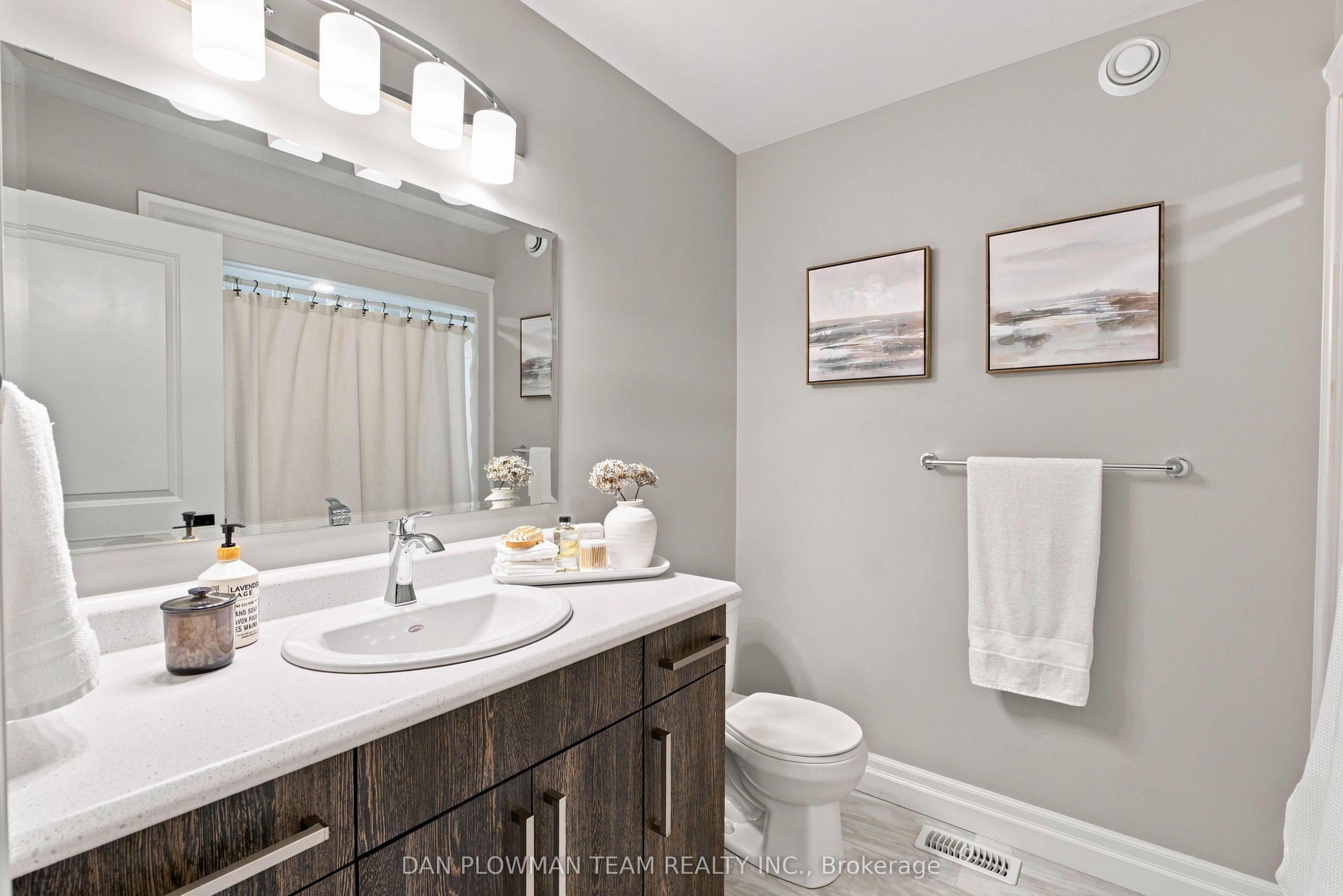 26 Autumn Grove Property Photo 21