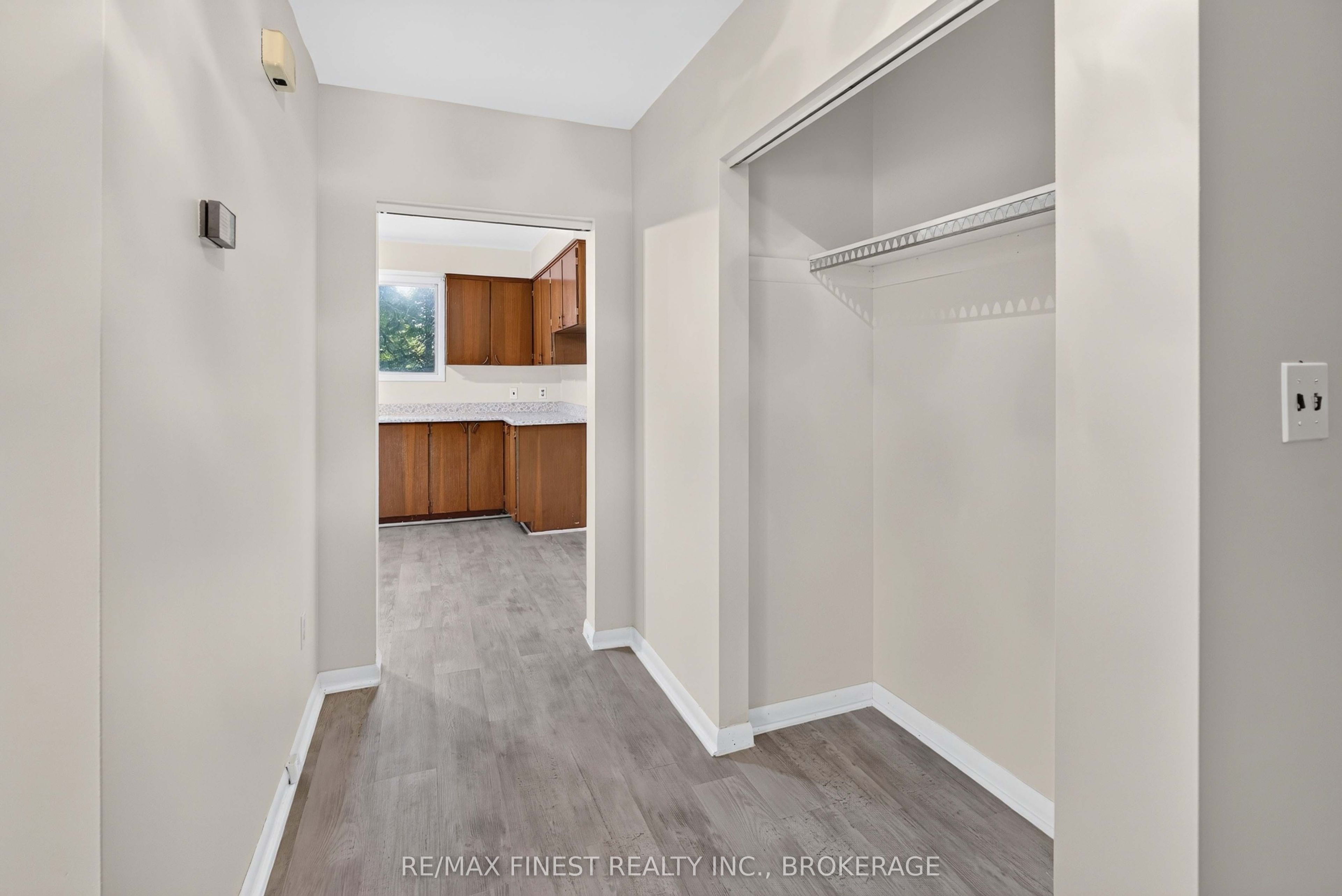 92 Cliff Crescent Property Photo 19