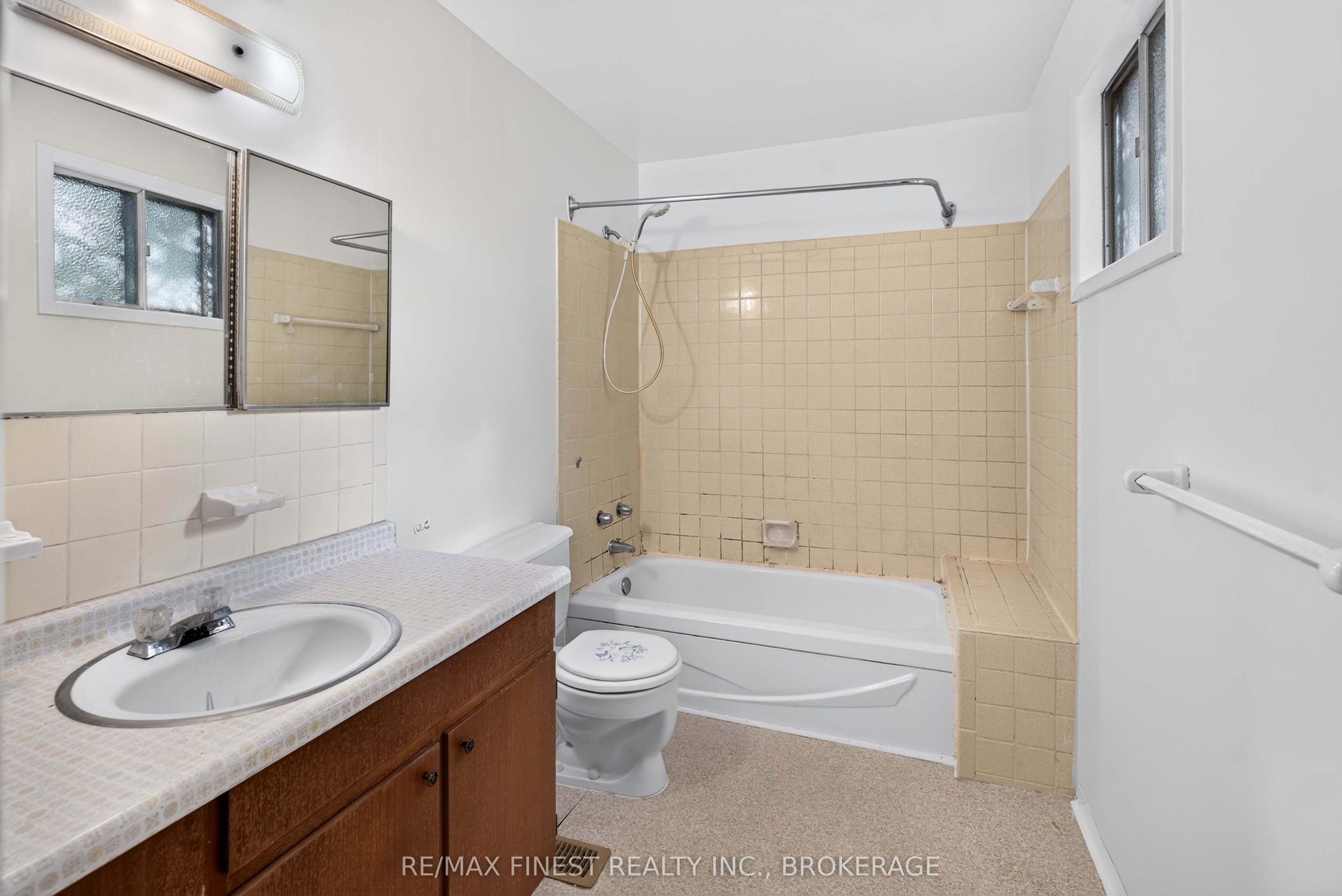 92 Cliff Crescent Property Photo 22