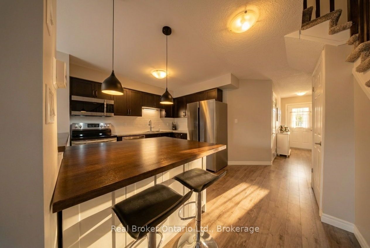 30 Imperial Road S 21 Property Photo 1
