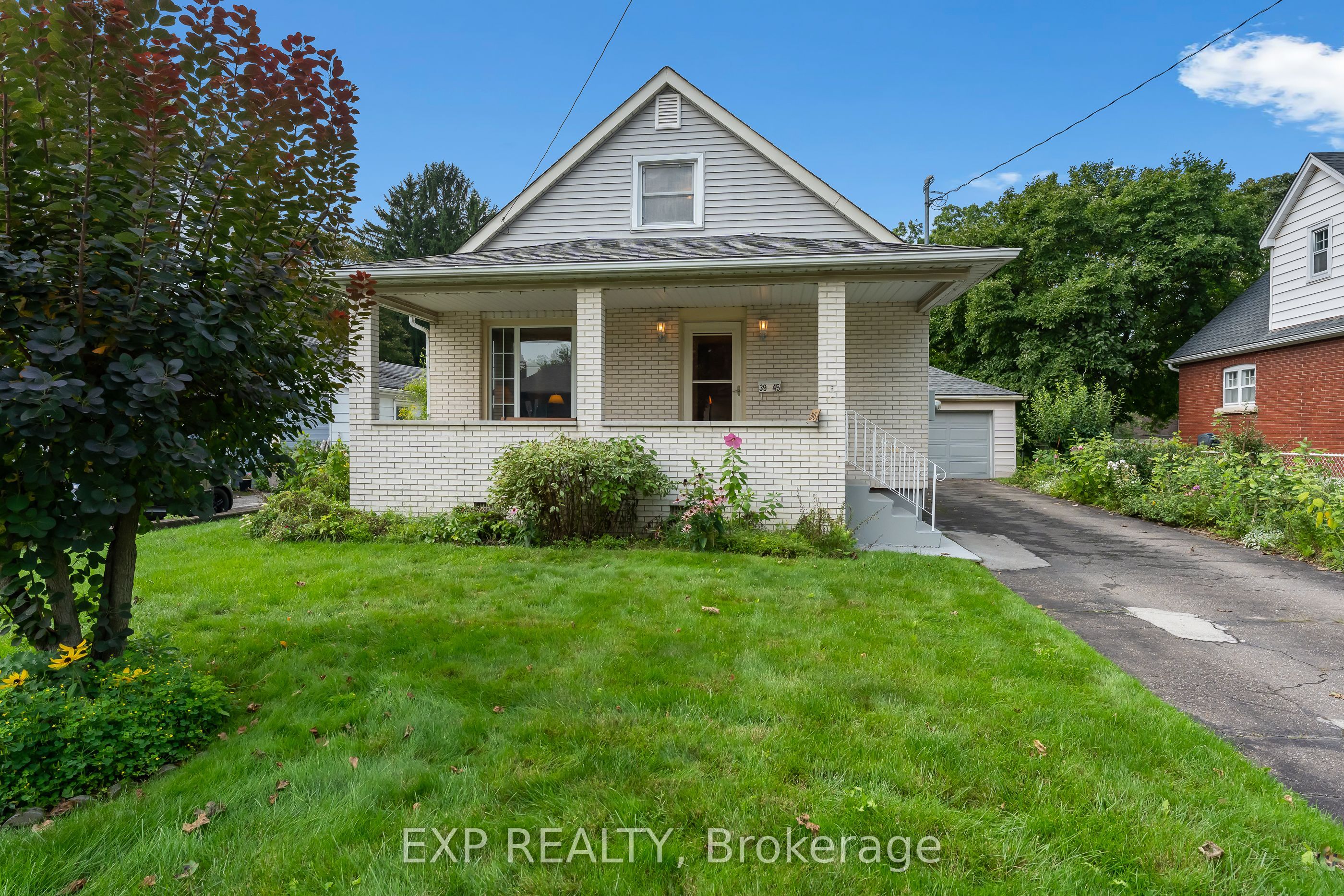 3945 St Peter Avenue Property Photo 1