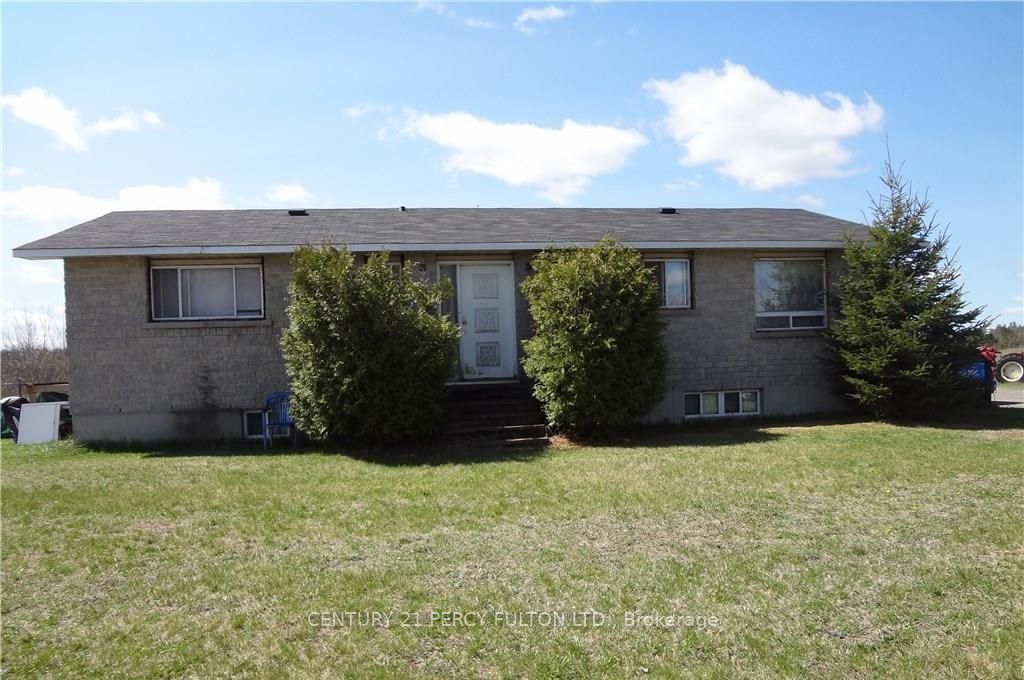 1343-b Chenaux Road Property Photo 2