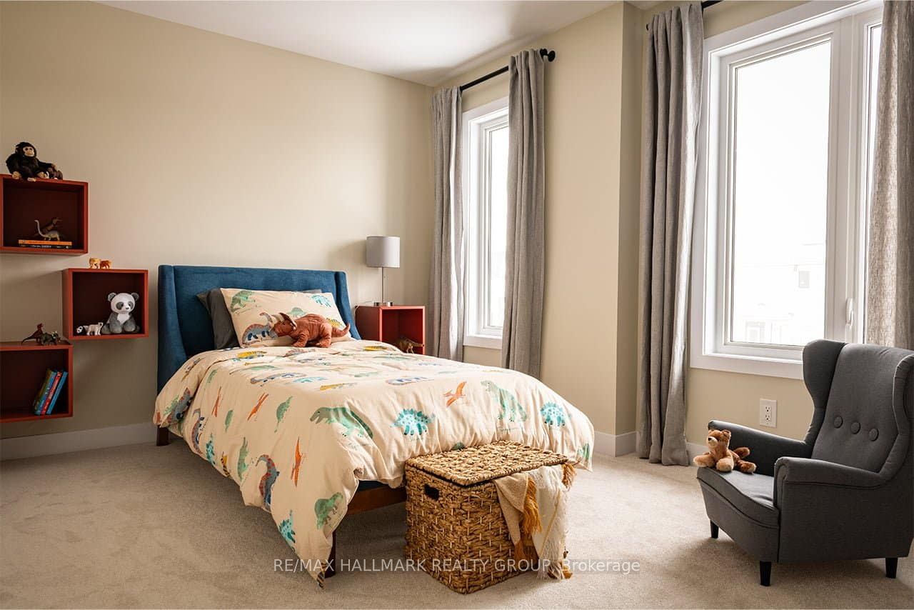 529 Brownrigg Way Property Photo 11
