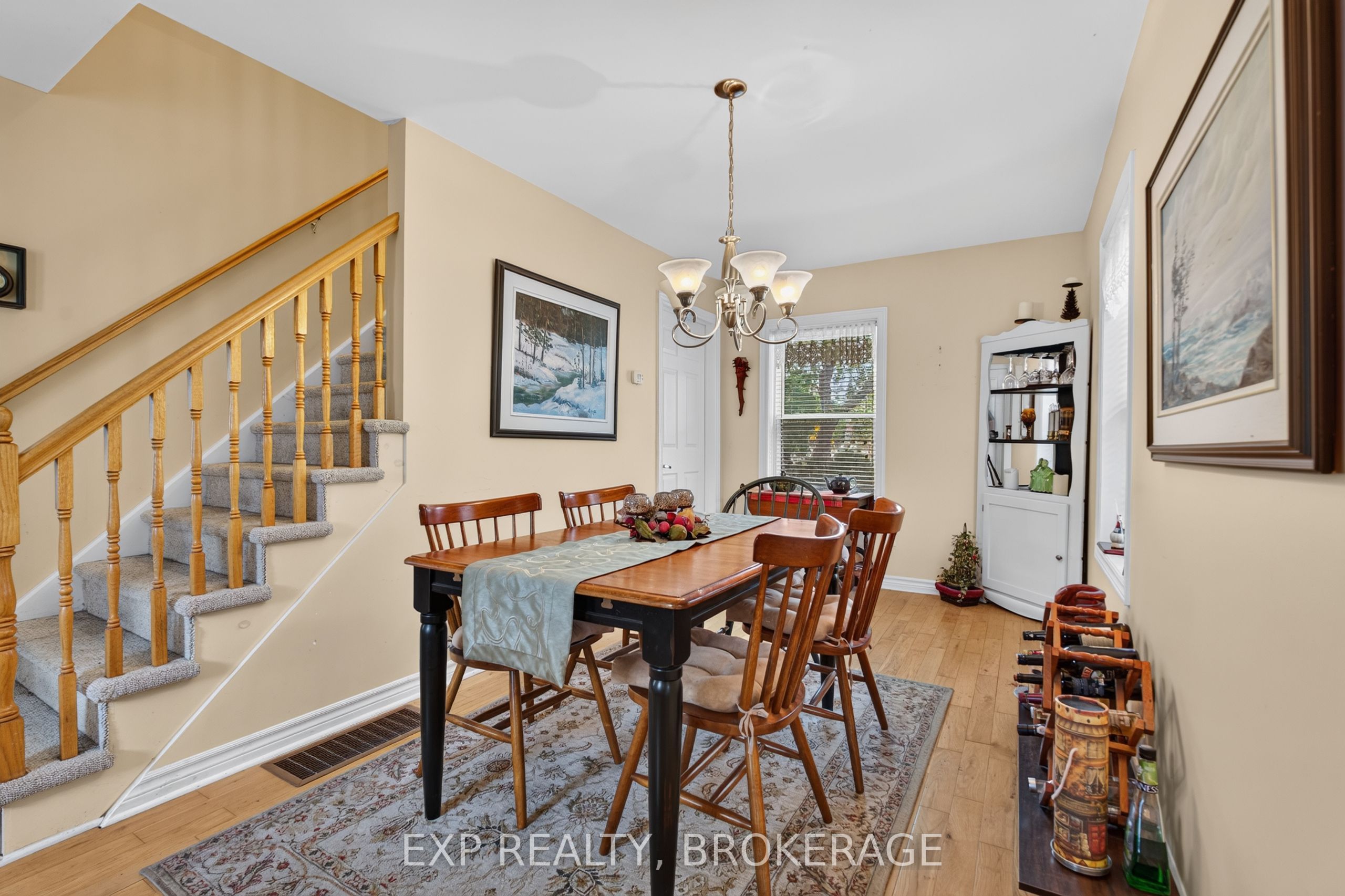 295 Victoria Avenue Property Photo 6