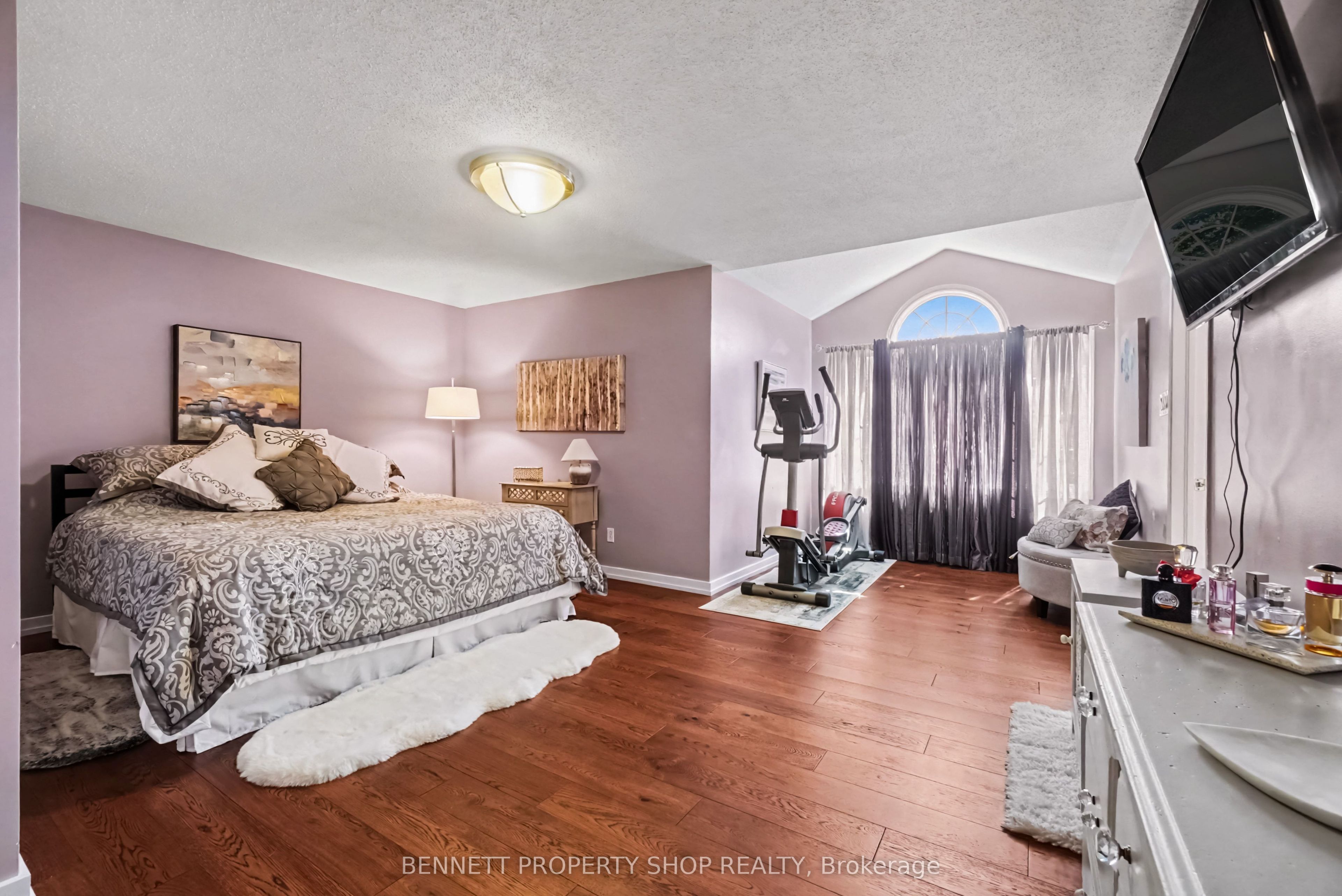 21 Summerwind Crescent Property Photo 12