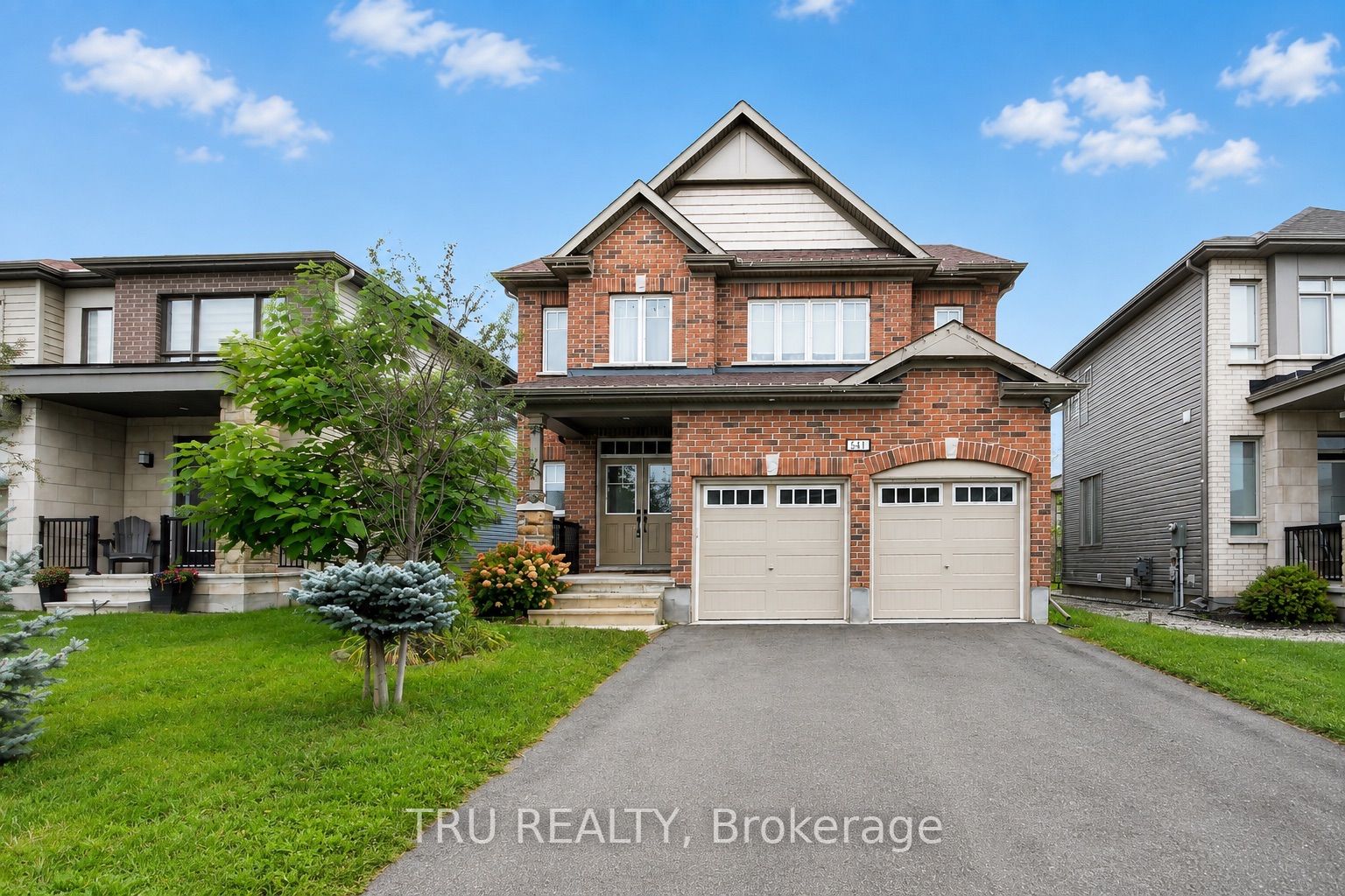 641 Parade Drive Property Photo 1