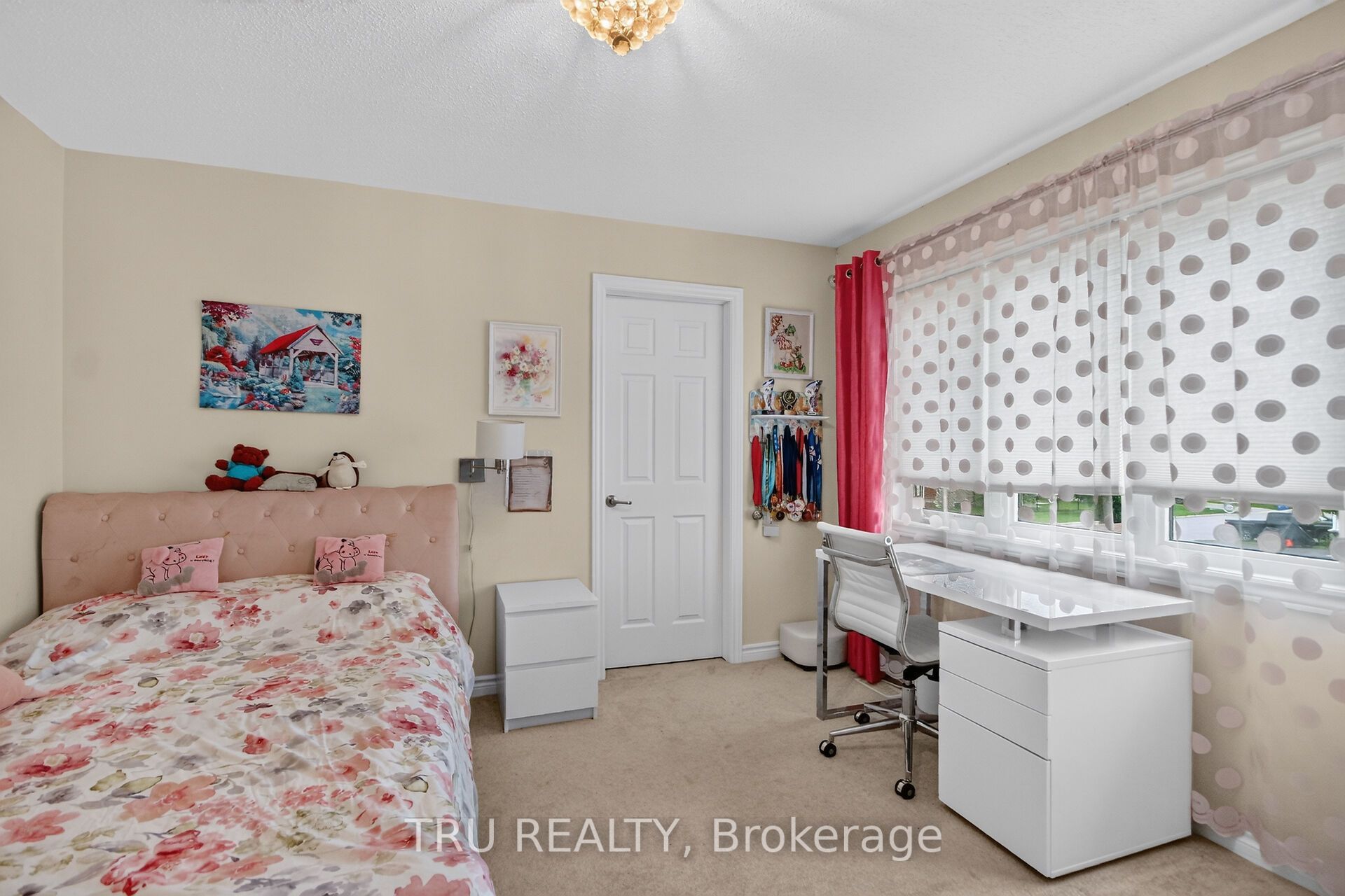 641 Parade Drive Property Photo 29