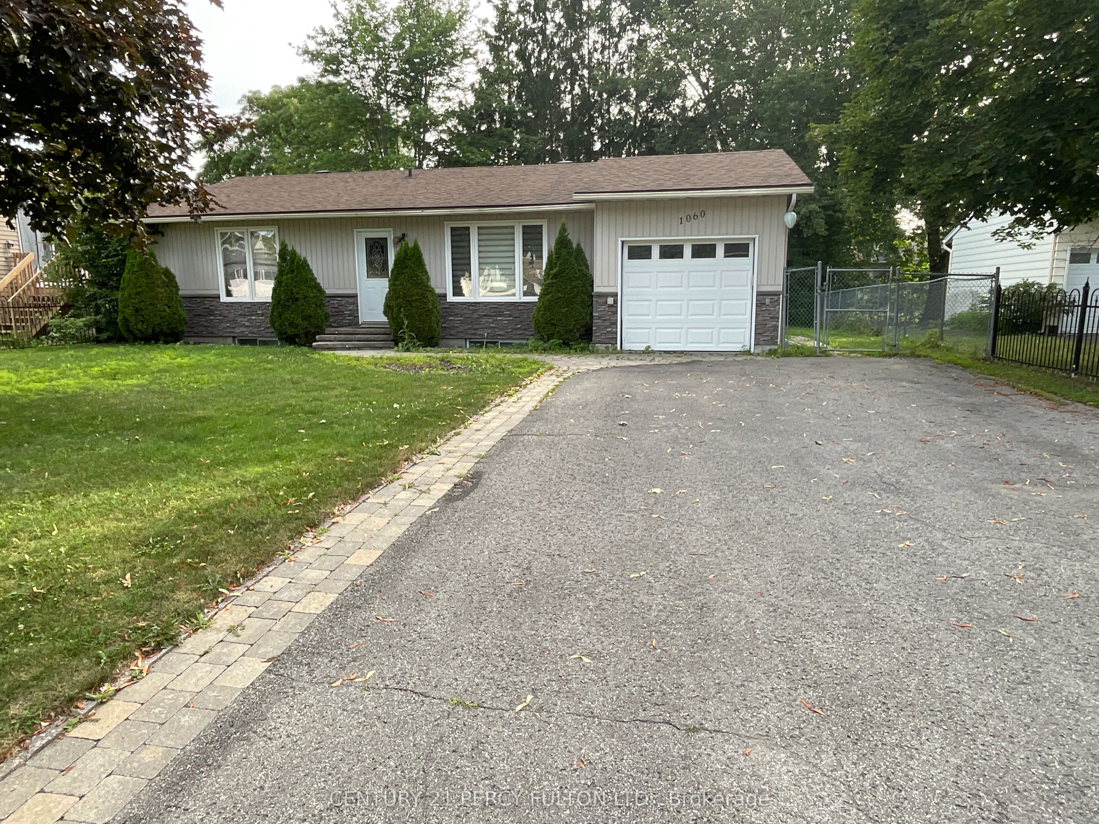 1060 Bourget Avenue Property Photo 1