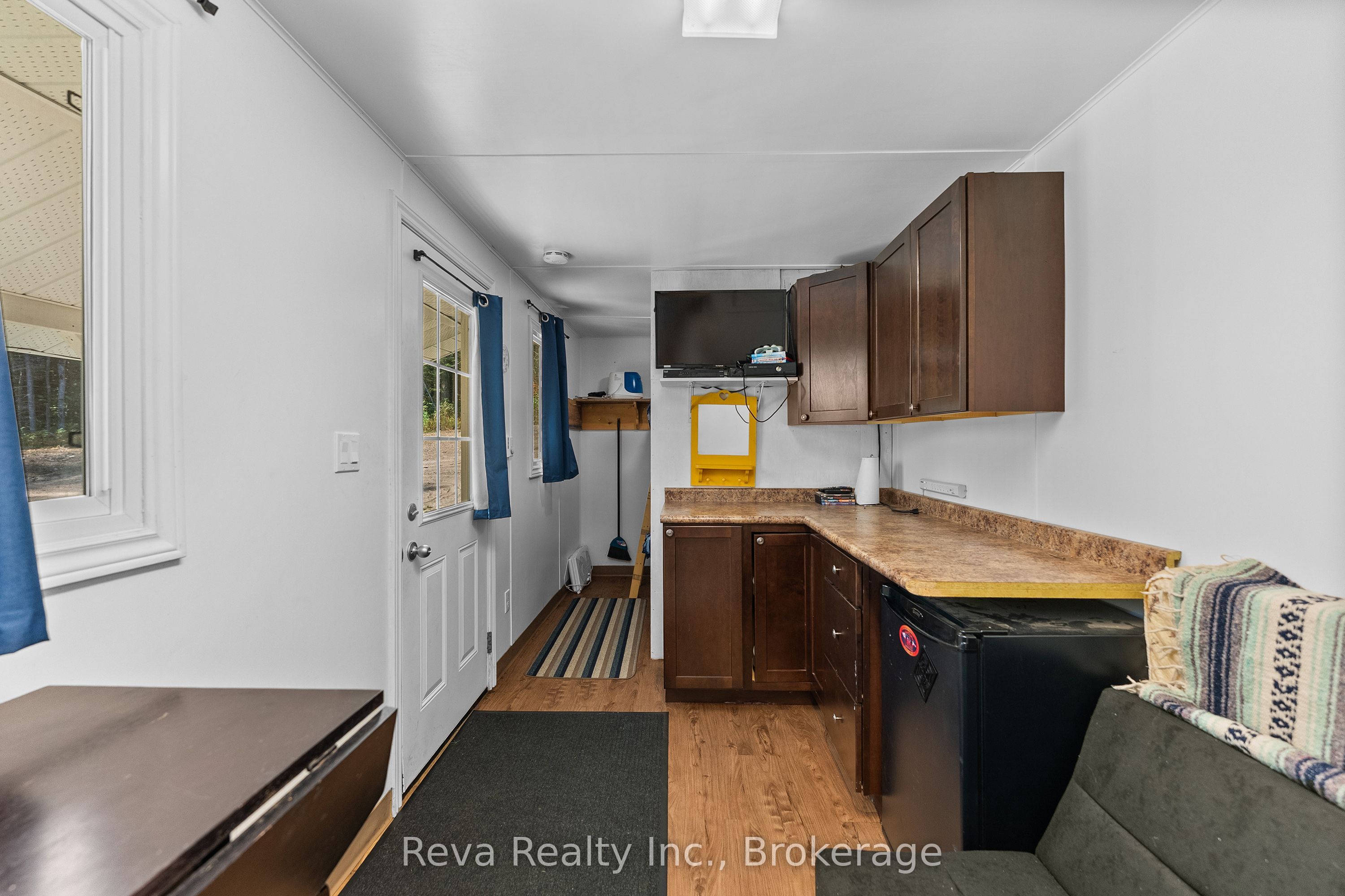 219 Elgin Road Property Photo 11