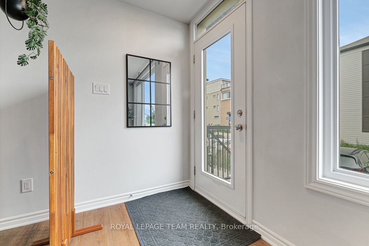 507 Takamose Private Property Photo 4