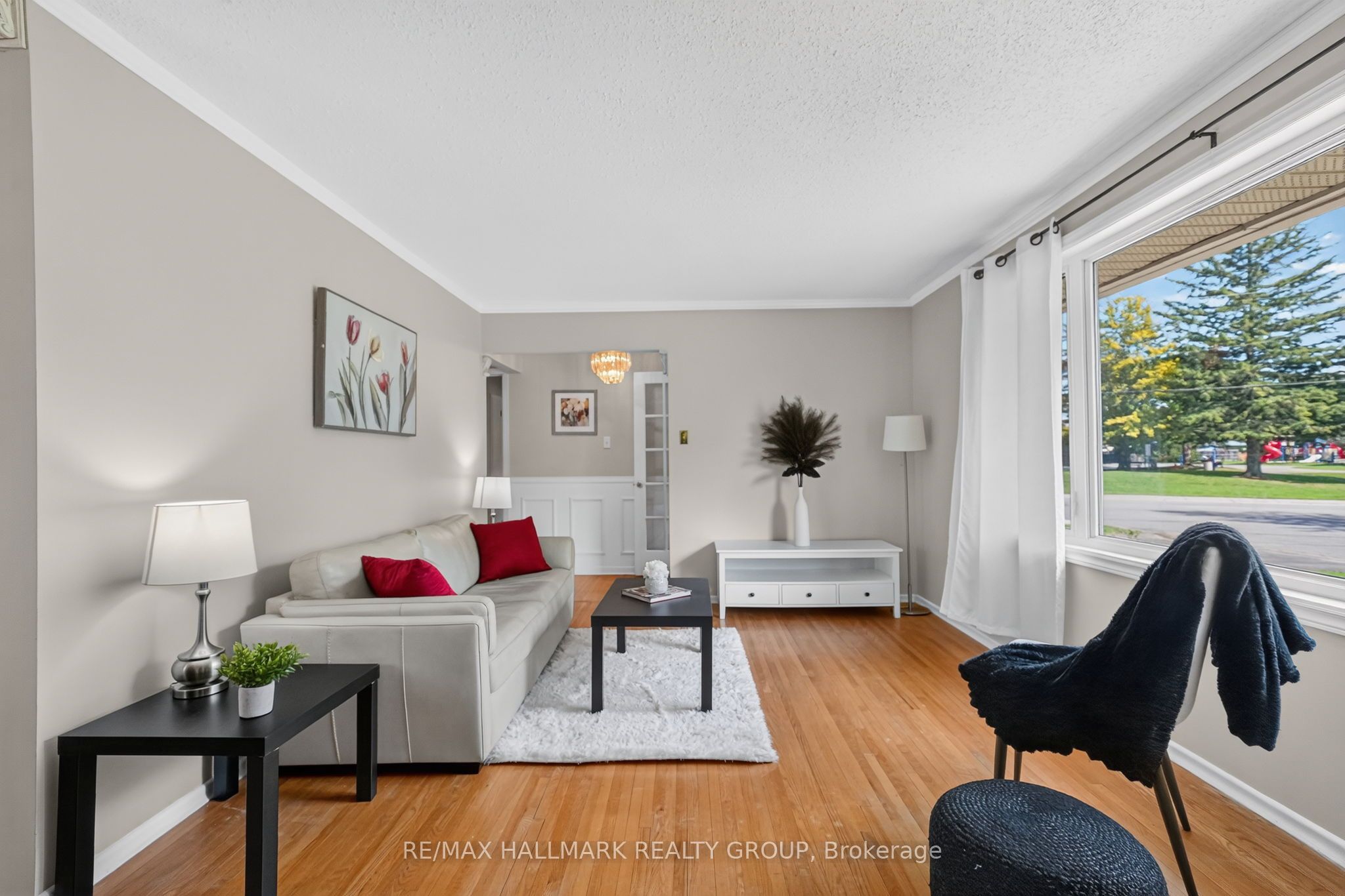 157 Lacroix Avenue Property Photo 5