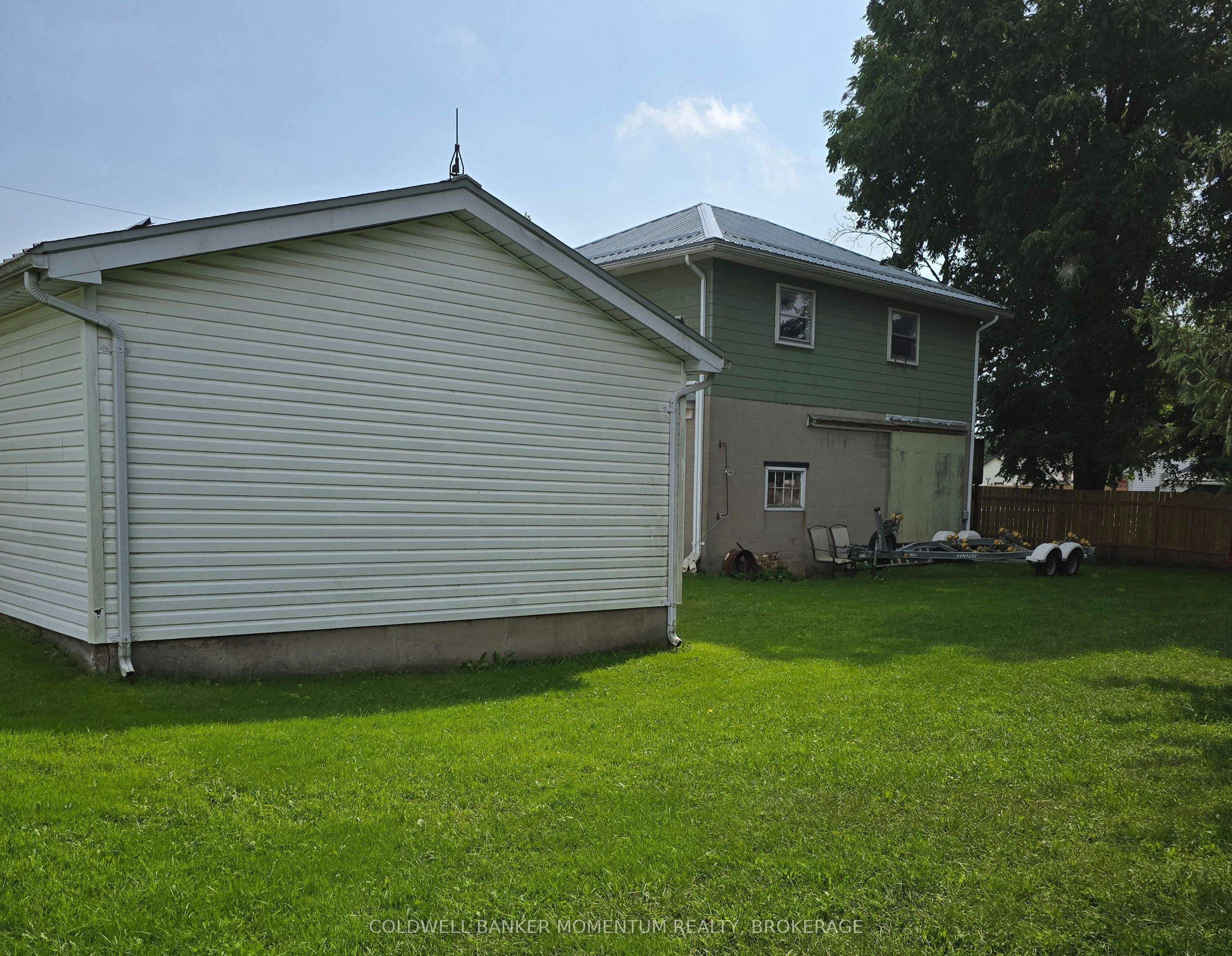 1-5 Priddle Drive Property Photo 6