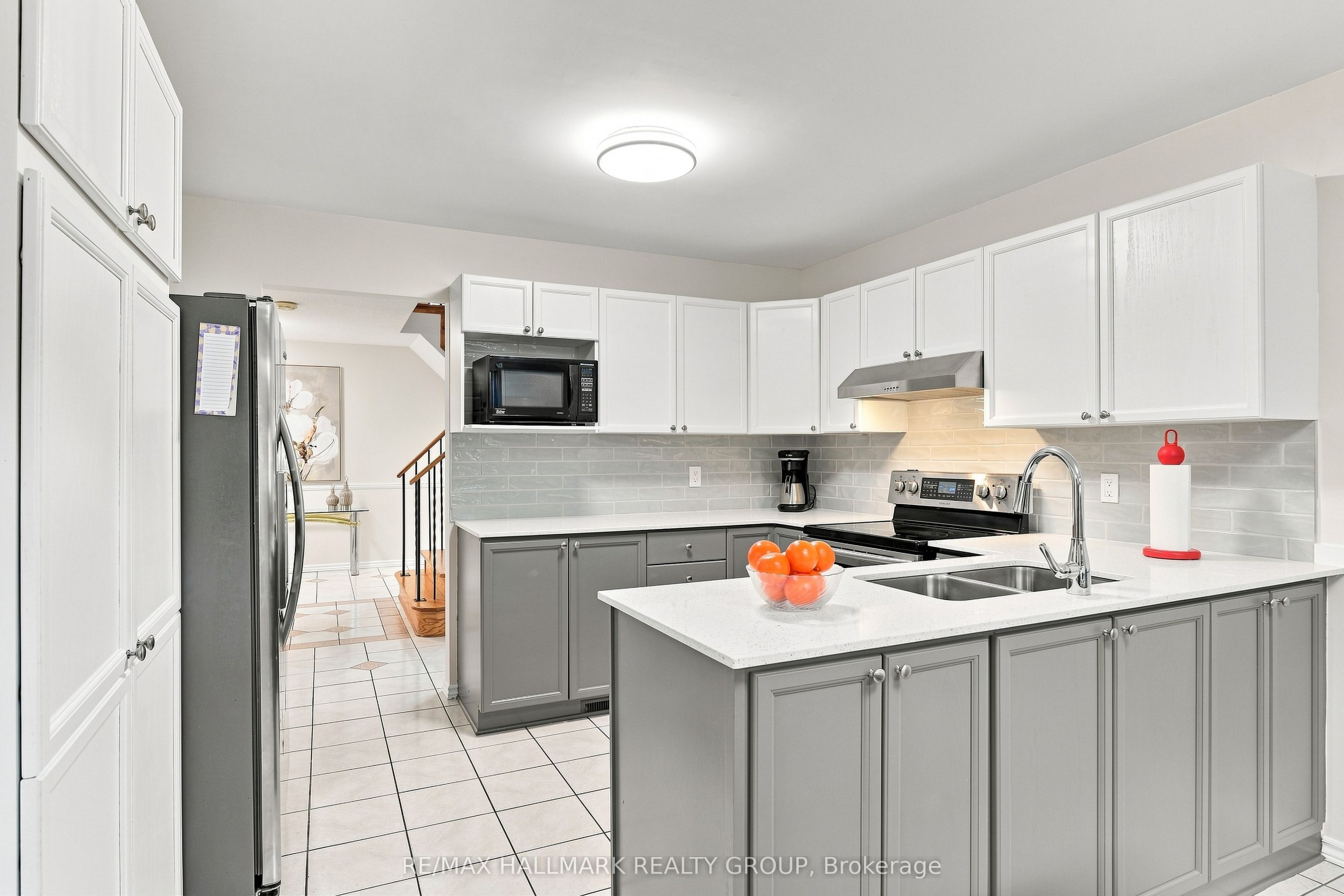 609 Tourelle Drive Property Photo 10