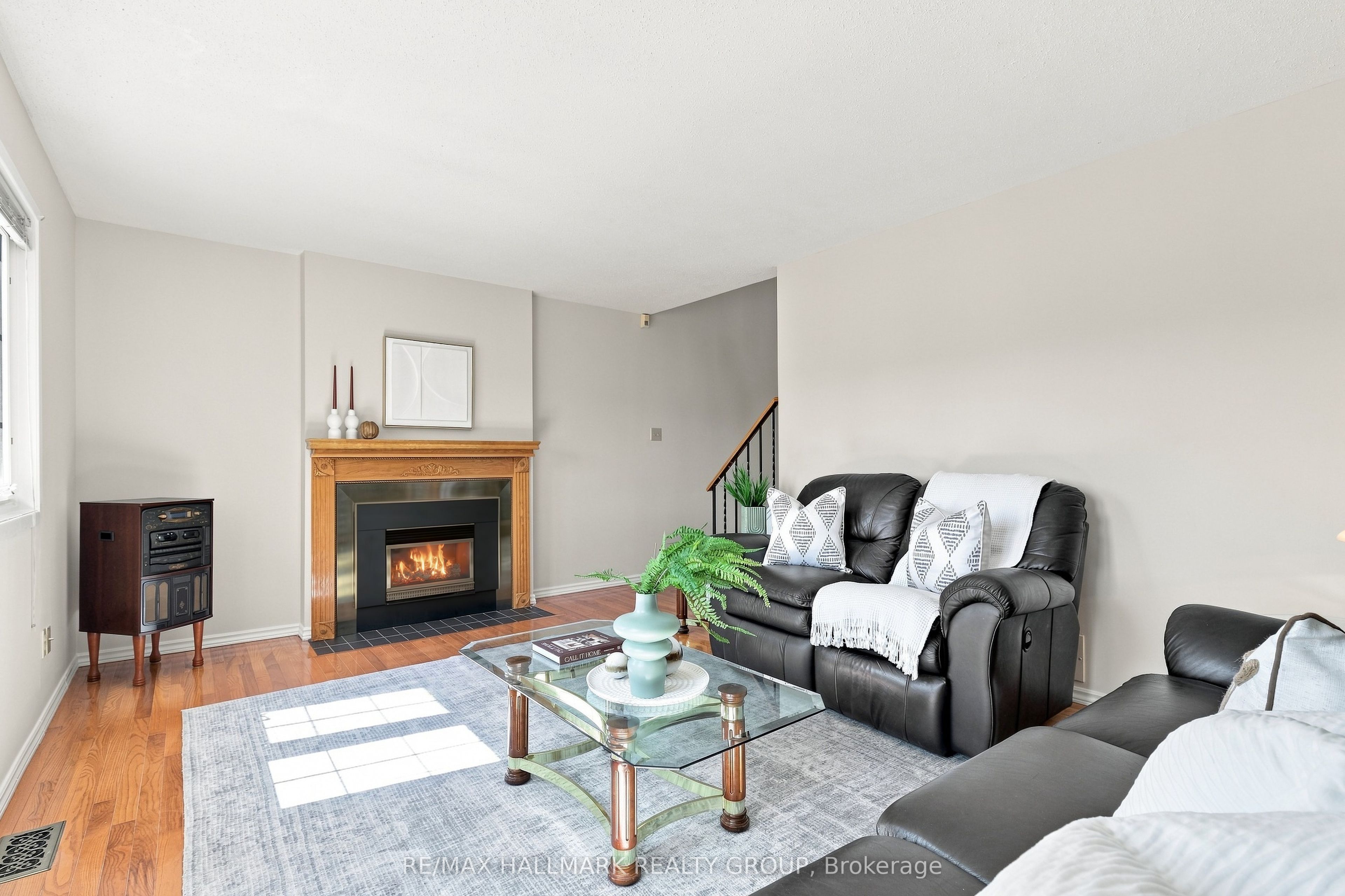 609 Tourelle Drive Property Photo 18