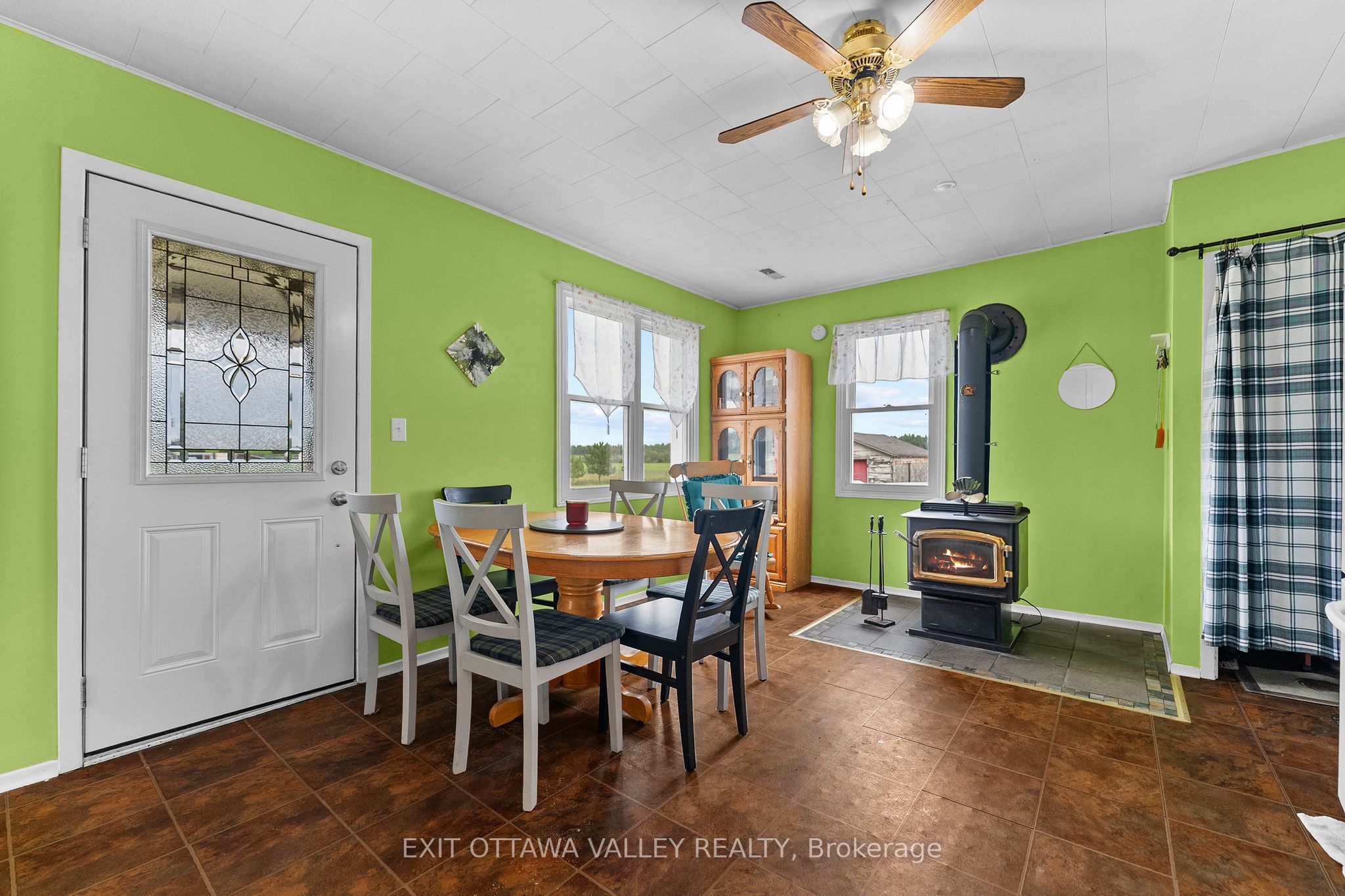38922 41 Highway Property Photo 8