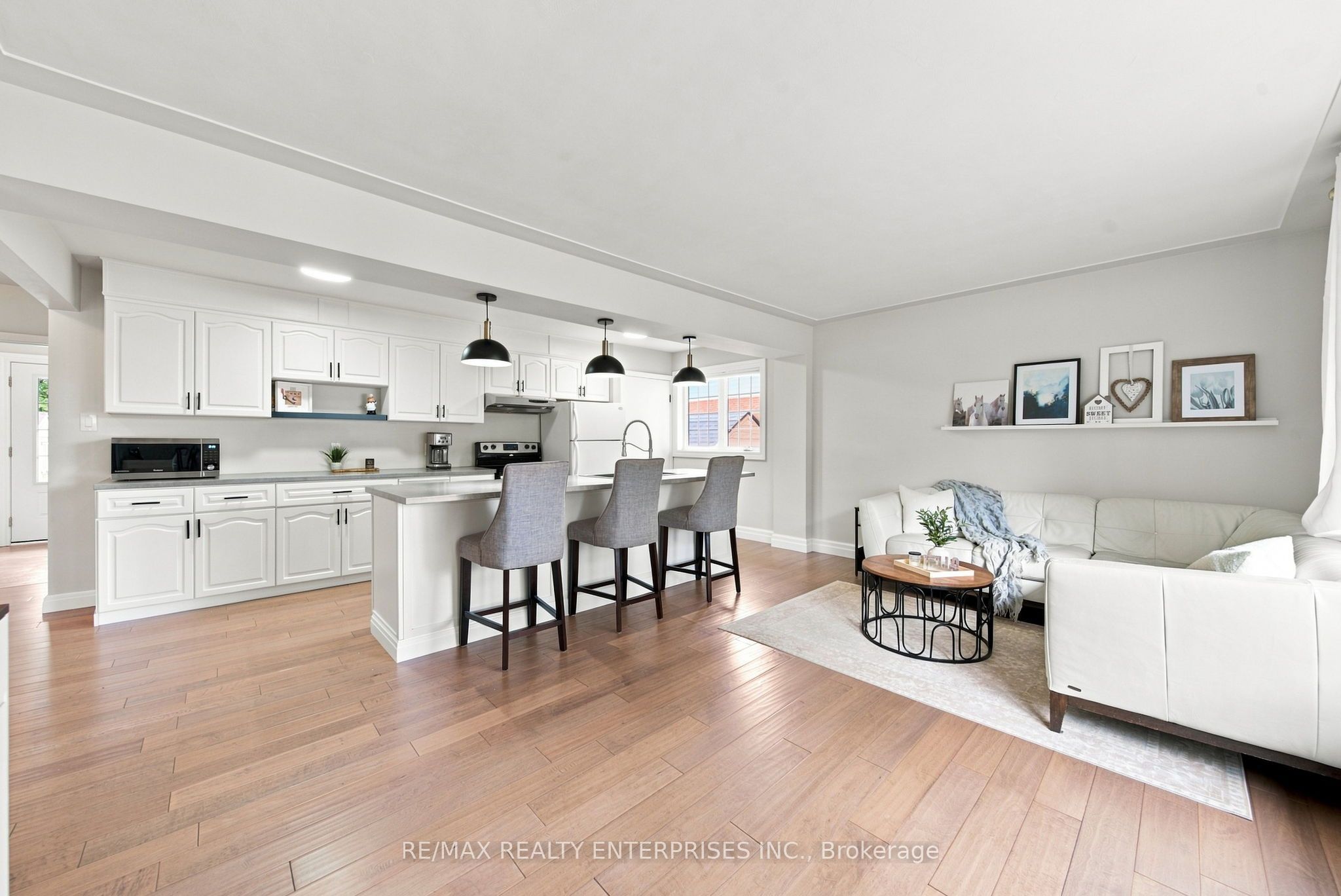 56 Alexander Avenue Property Photo 1